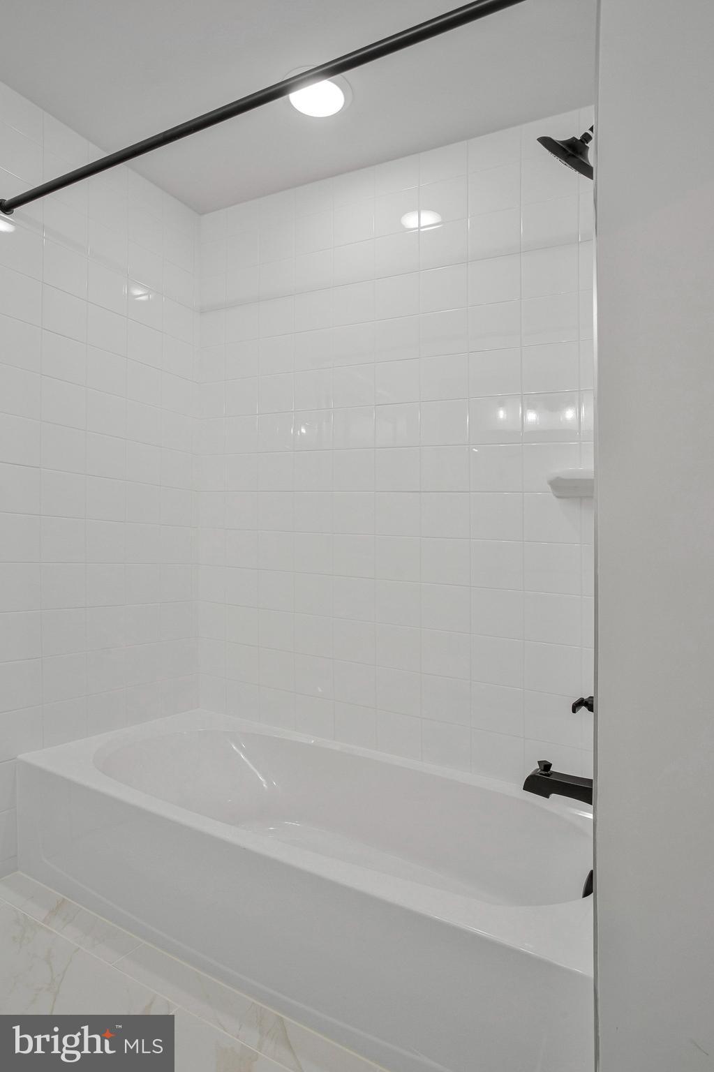 NORTHWOODS - Residential