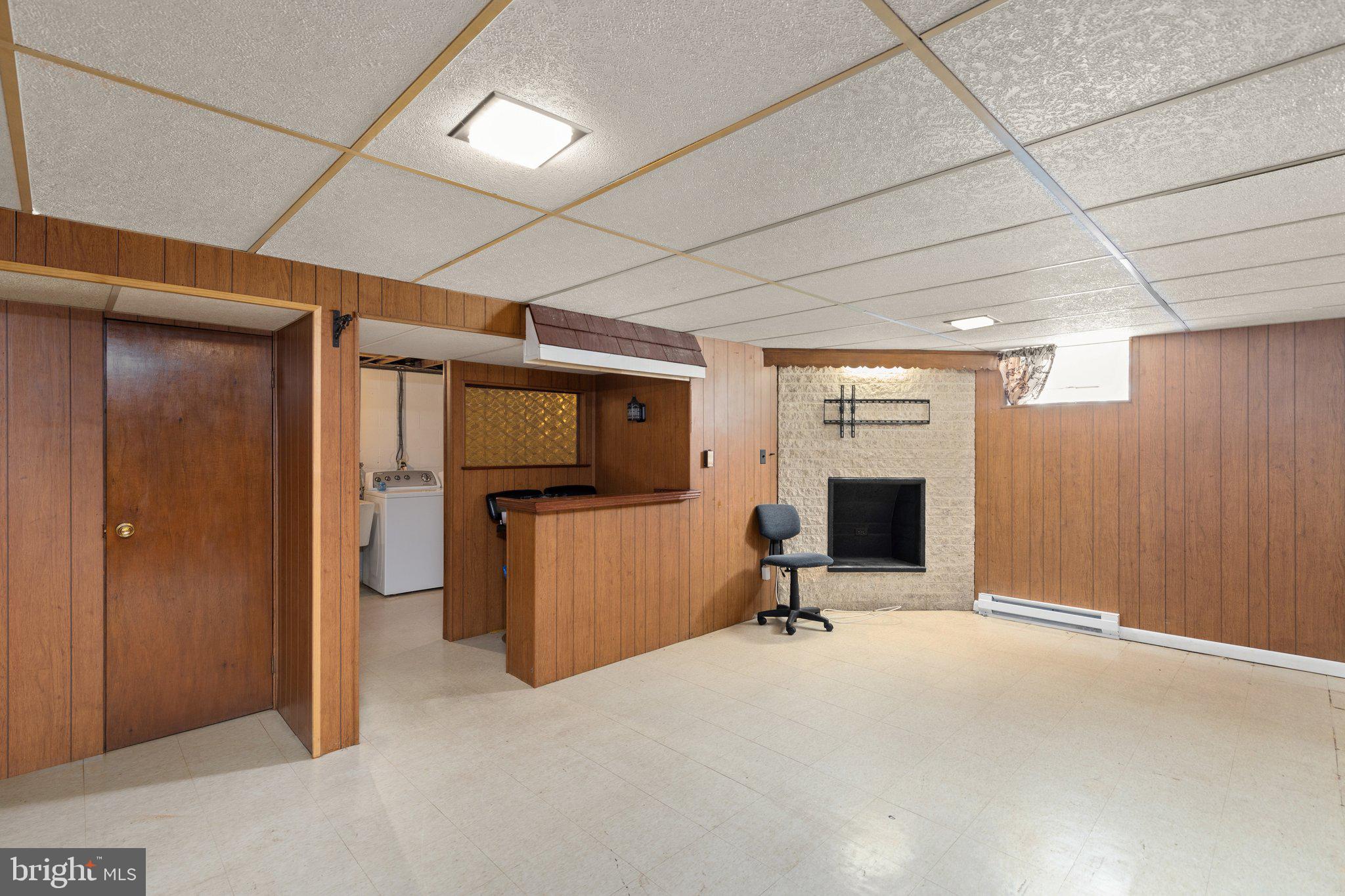 CAMELOT - Residential