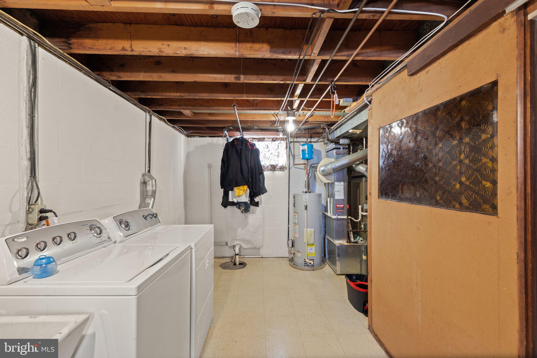 CAMELOT - Residential