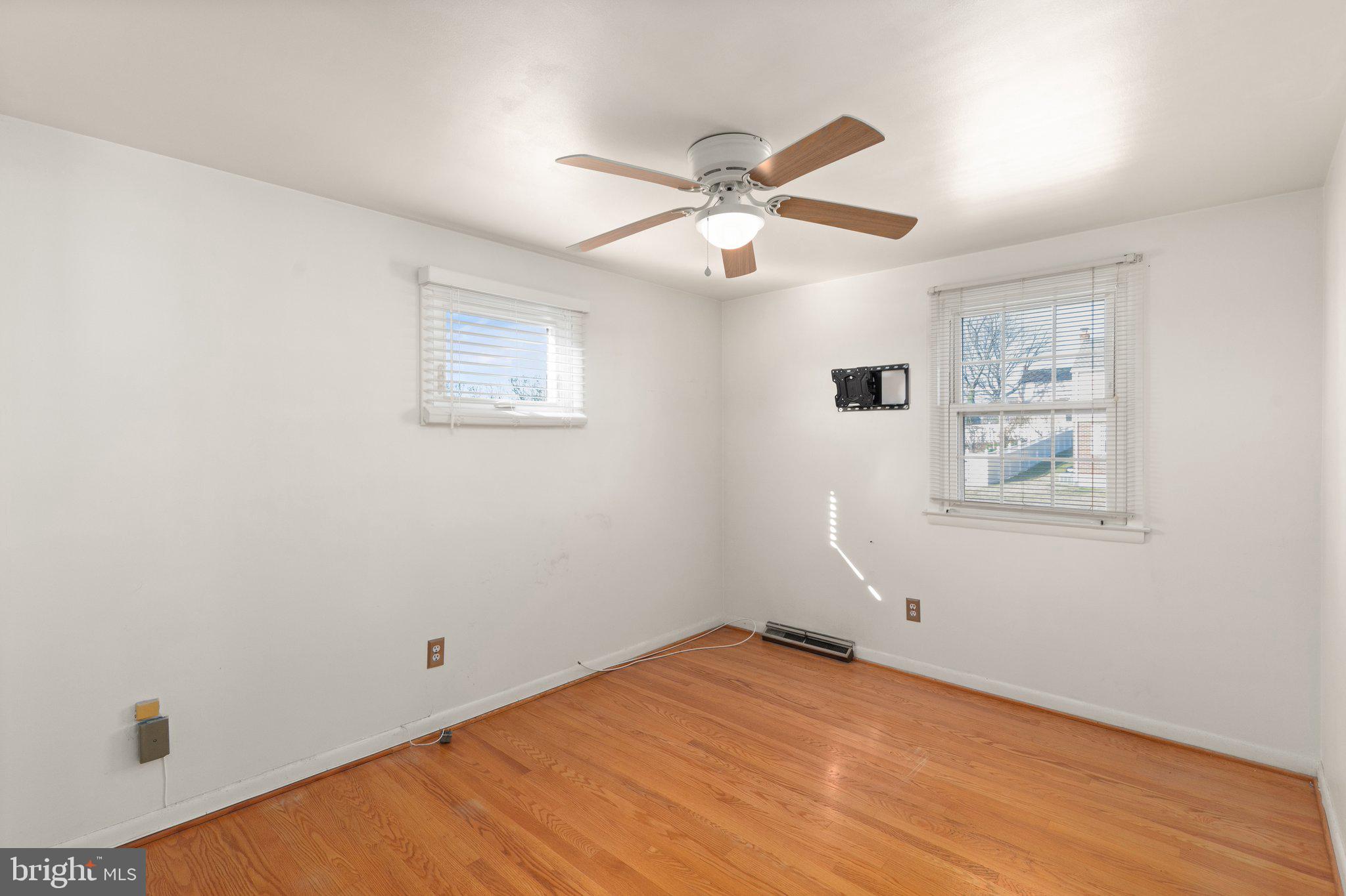 CAMELOT - Residential