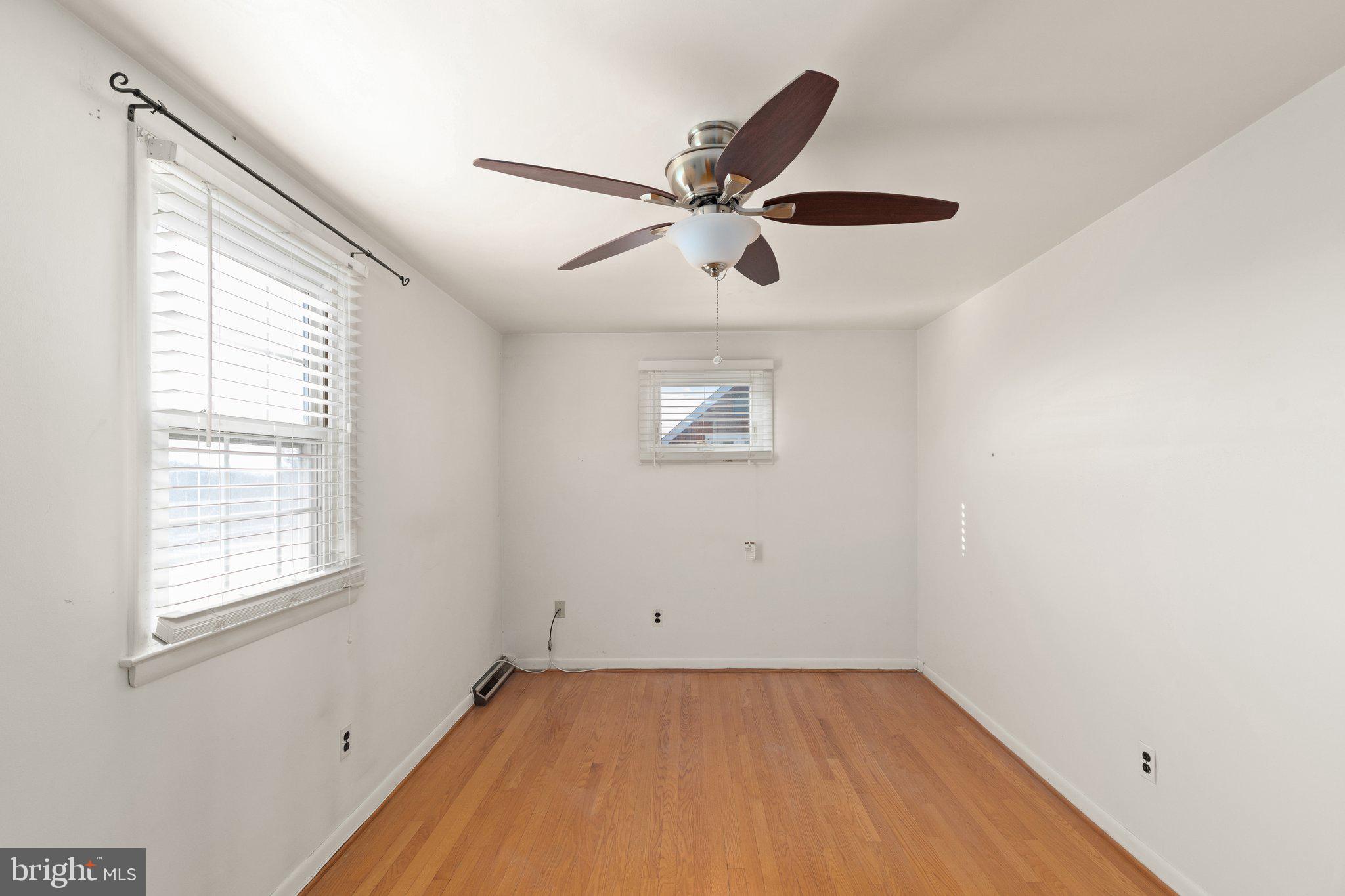 CAMELOT - Residential