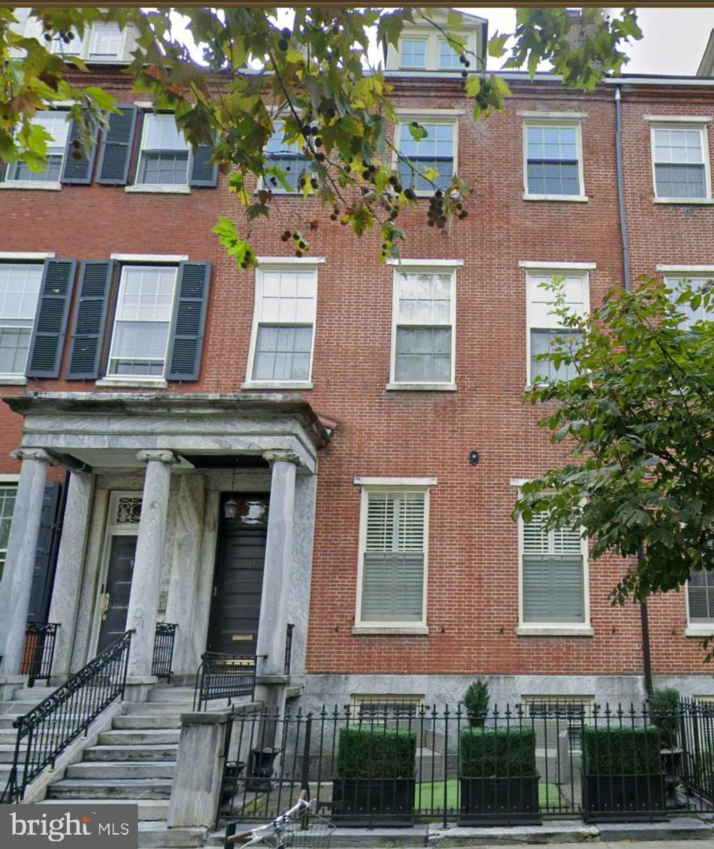 Photo of 918 - 20 Spruce Street #2, PHILADELPHIA, PA 19107 (MLS # PAPH2600354)