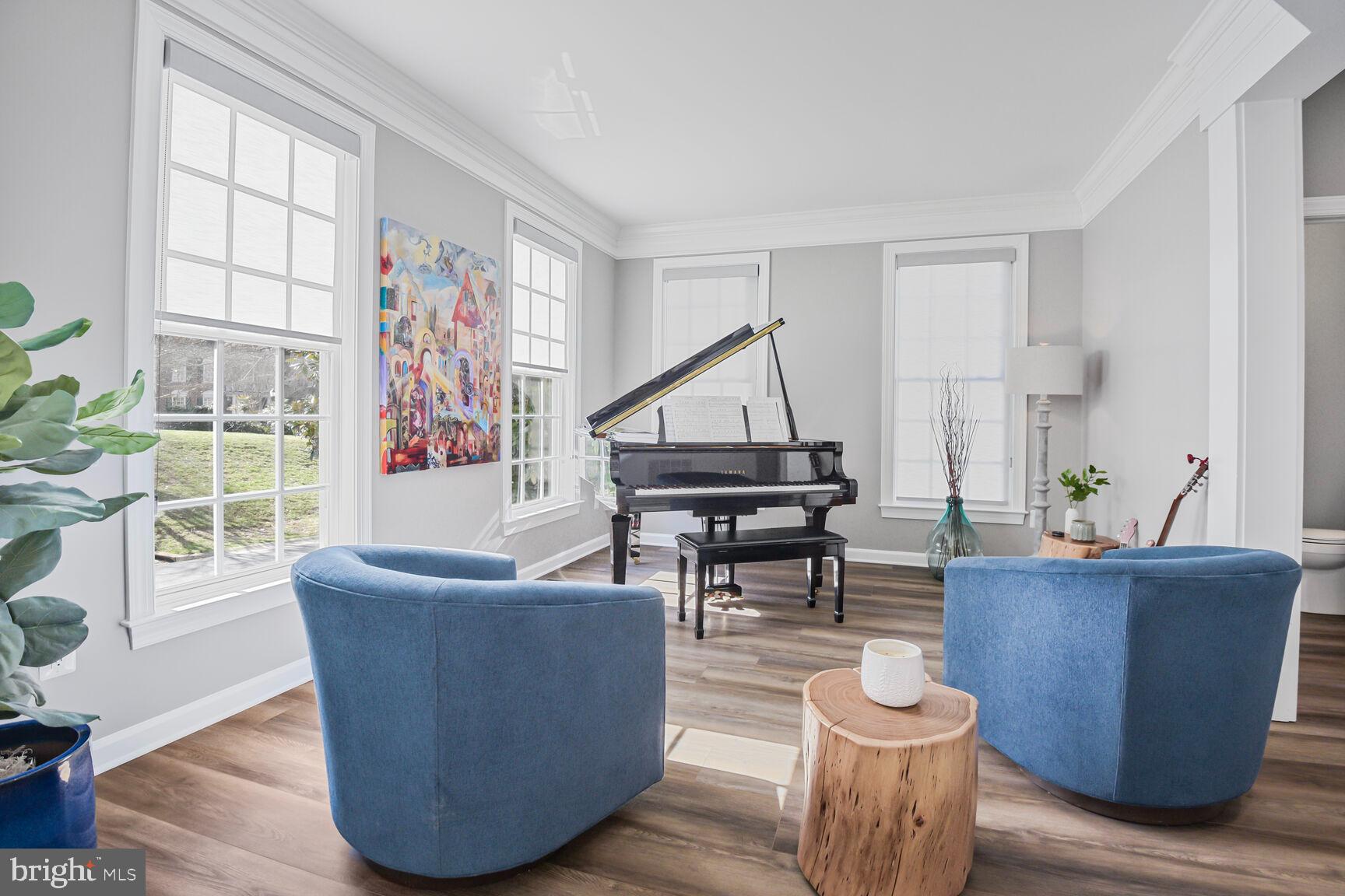 LAKELANDS - Residential