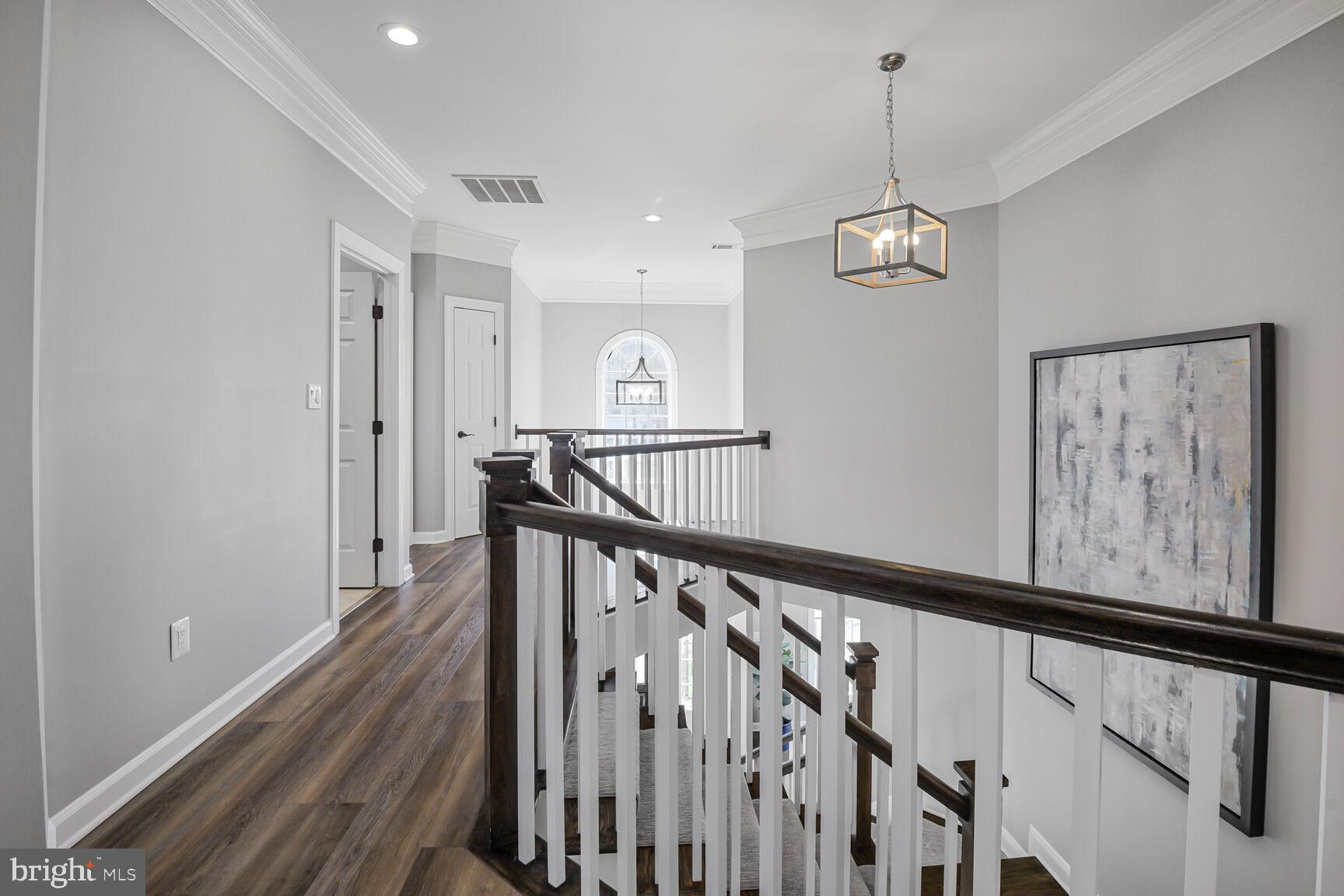 LAKELANDS - Residential