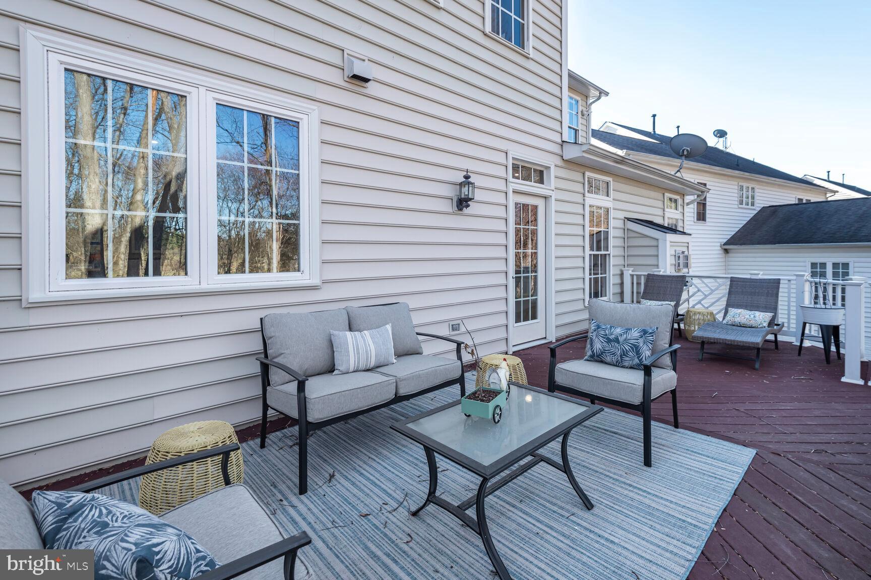 LAKELANDS - Residential