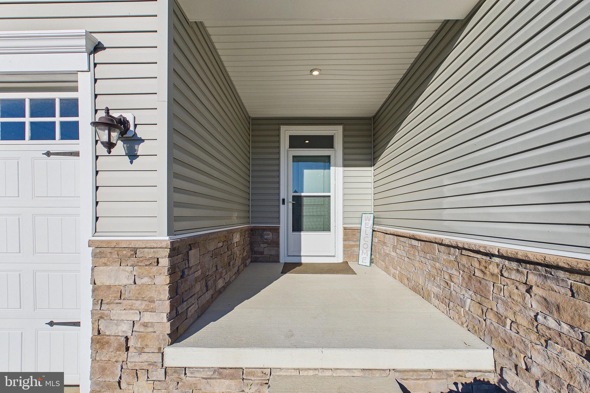 929 ROBINSON ROAD