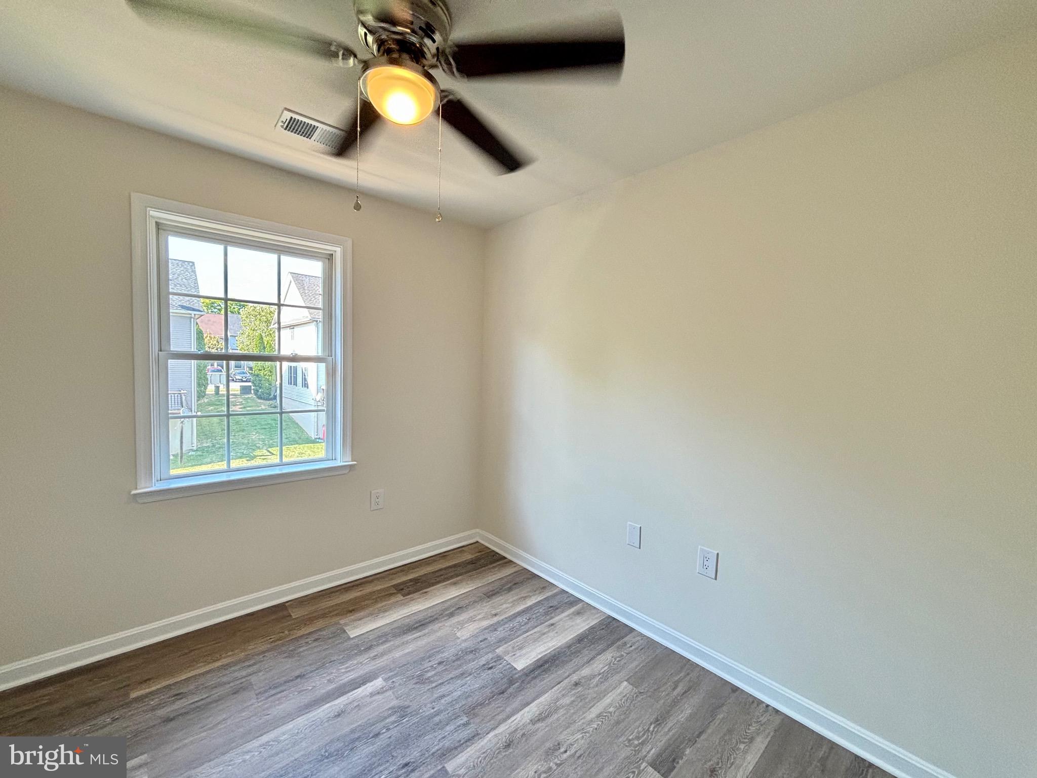 HAMMONDS MILL - Residential