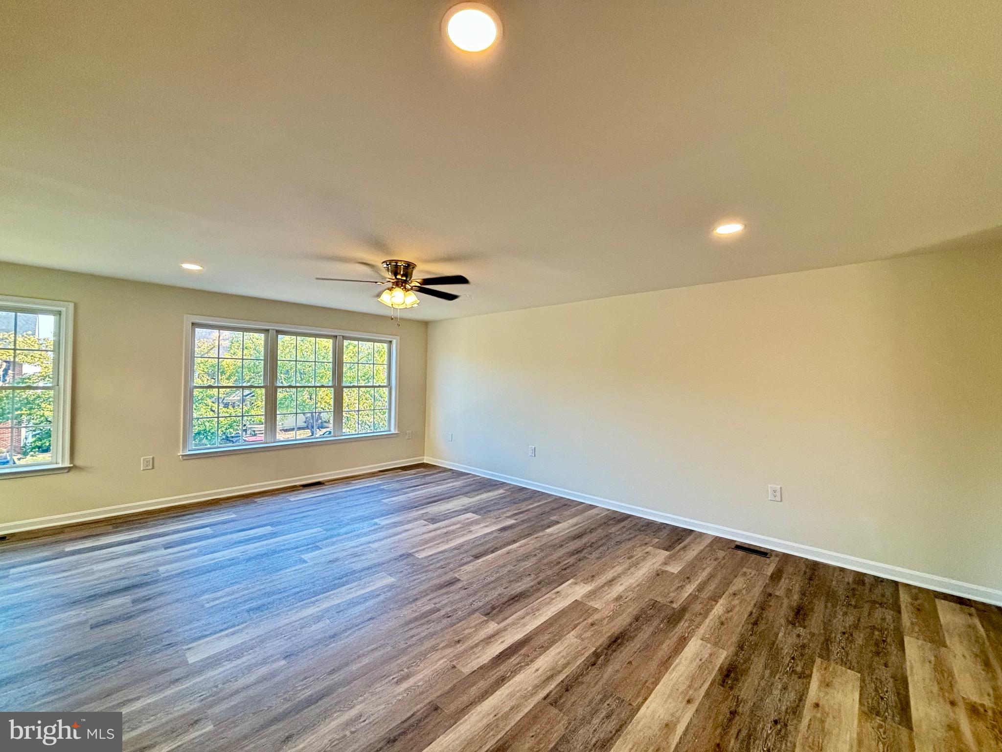 HAMMONDS MILL - Residential