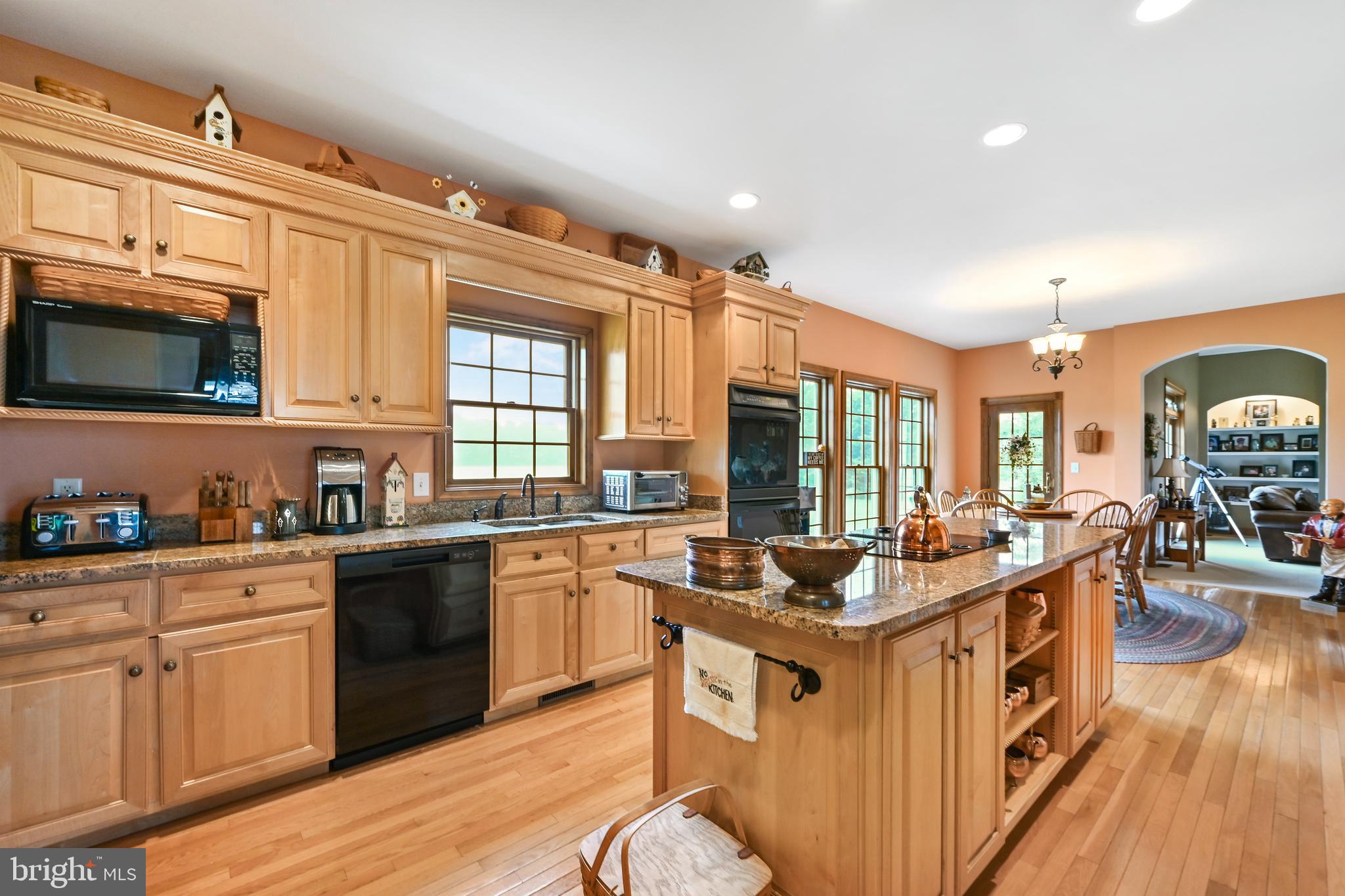 1495 MIDSTATE ROAD