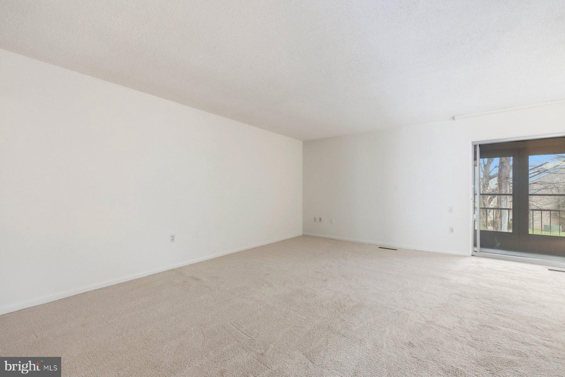 LEISURE WORLD - Residential