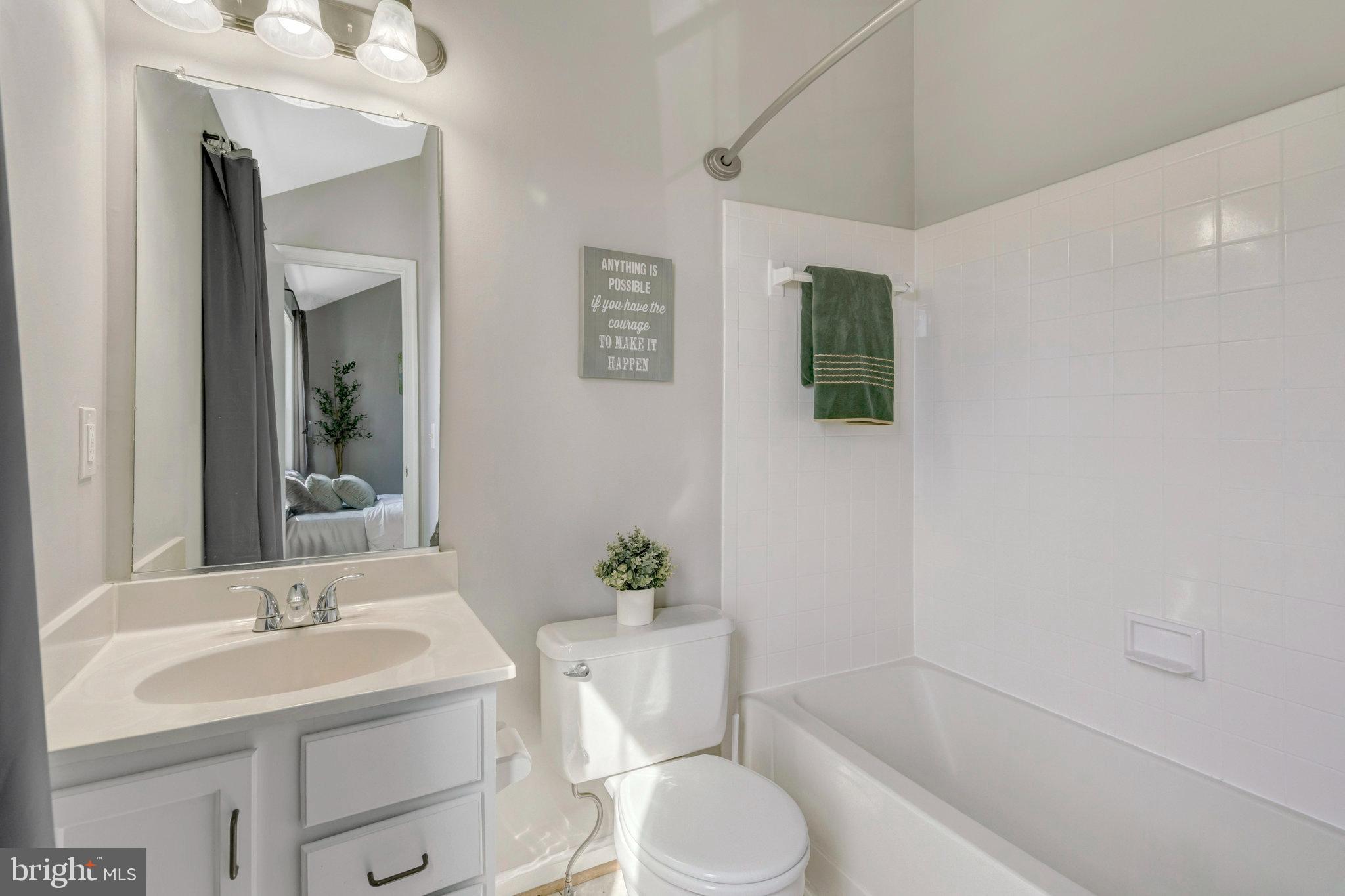 SINGLETONS GROVE - Residential