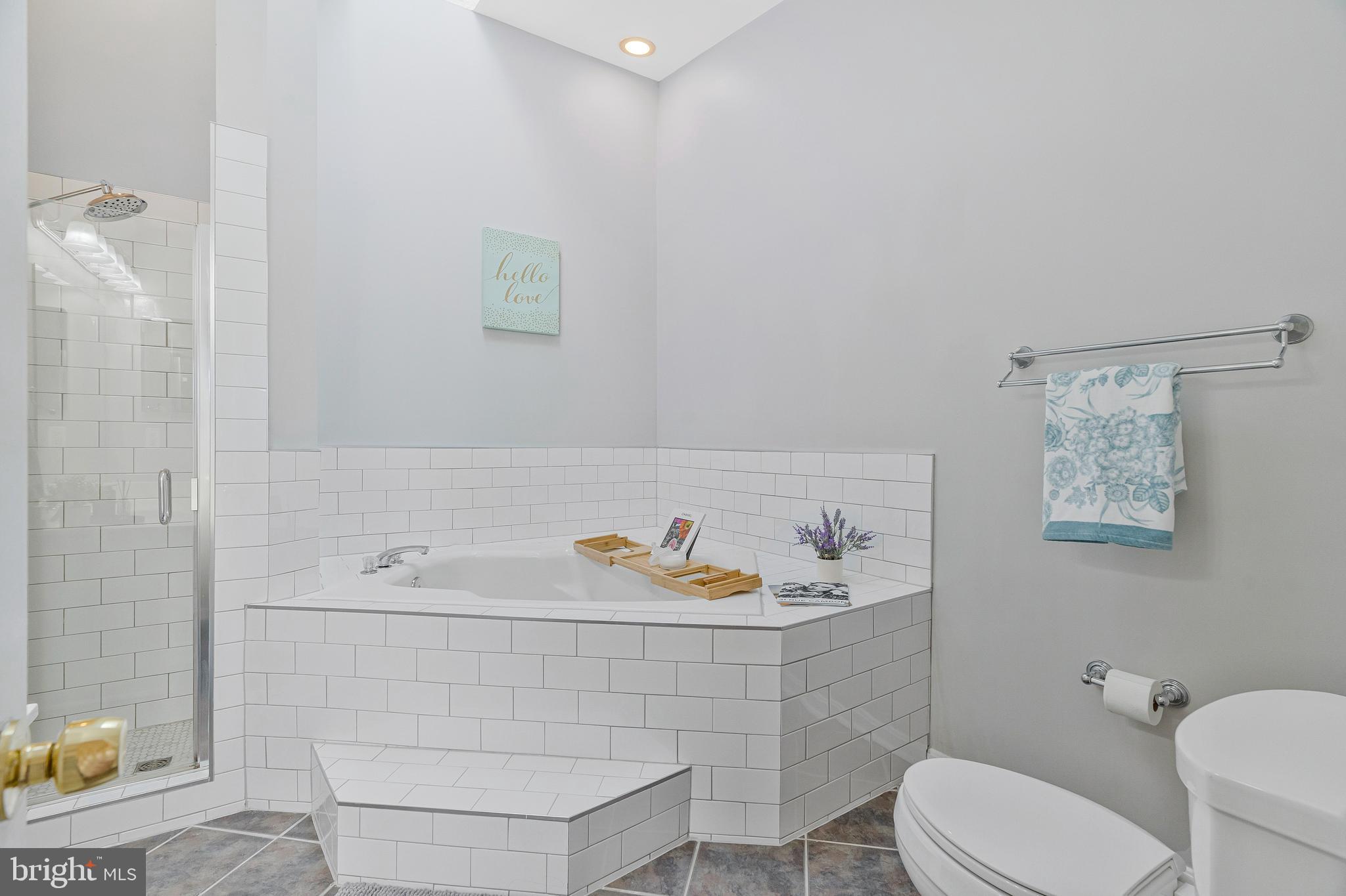 SINGLETONS GROVE - Residential