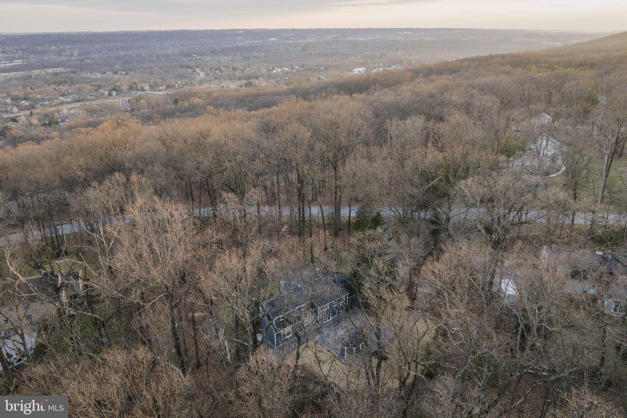 VALLEY FORGE MTN - Residential