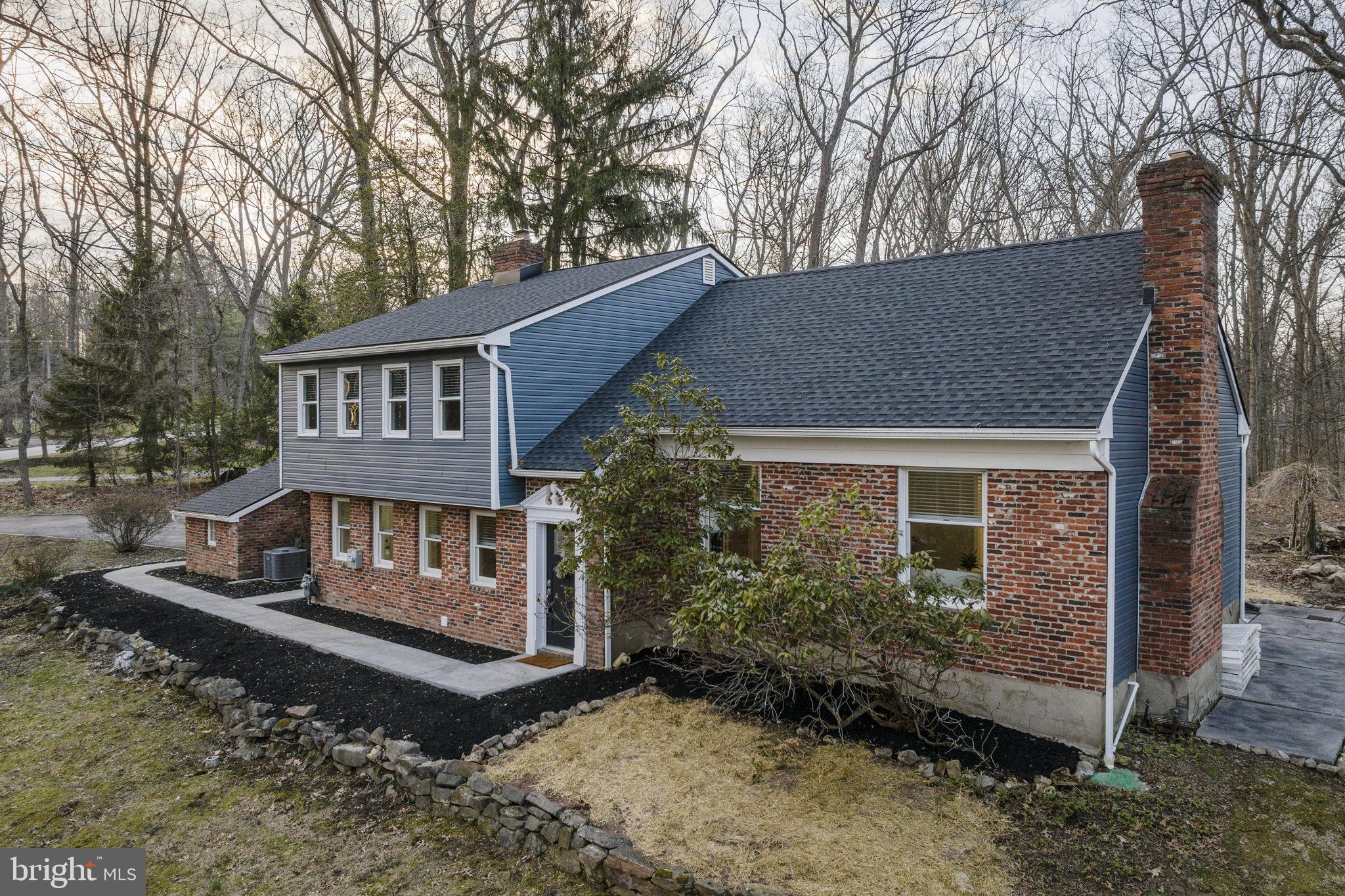 VALLEY FORGE MTN - Residential