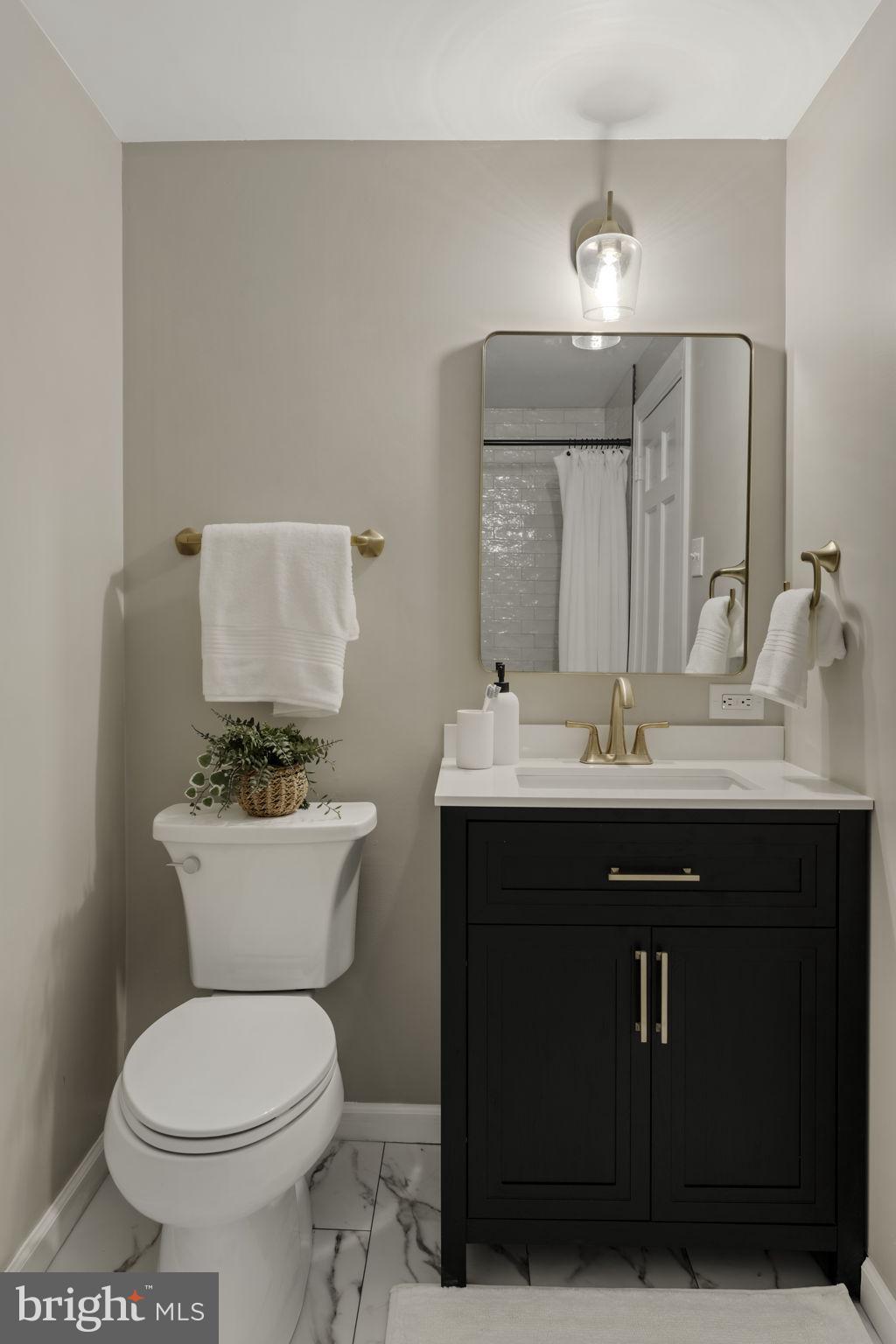 VALLEY FORGE MTN - Residential