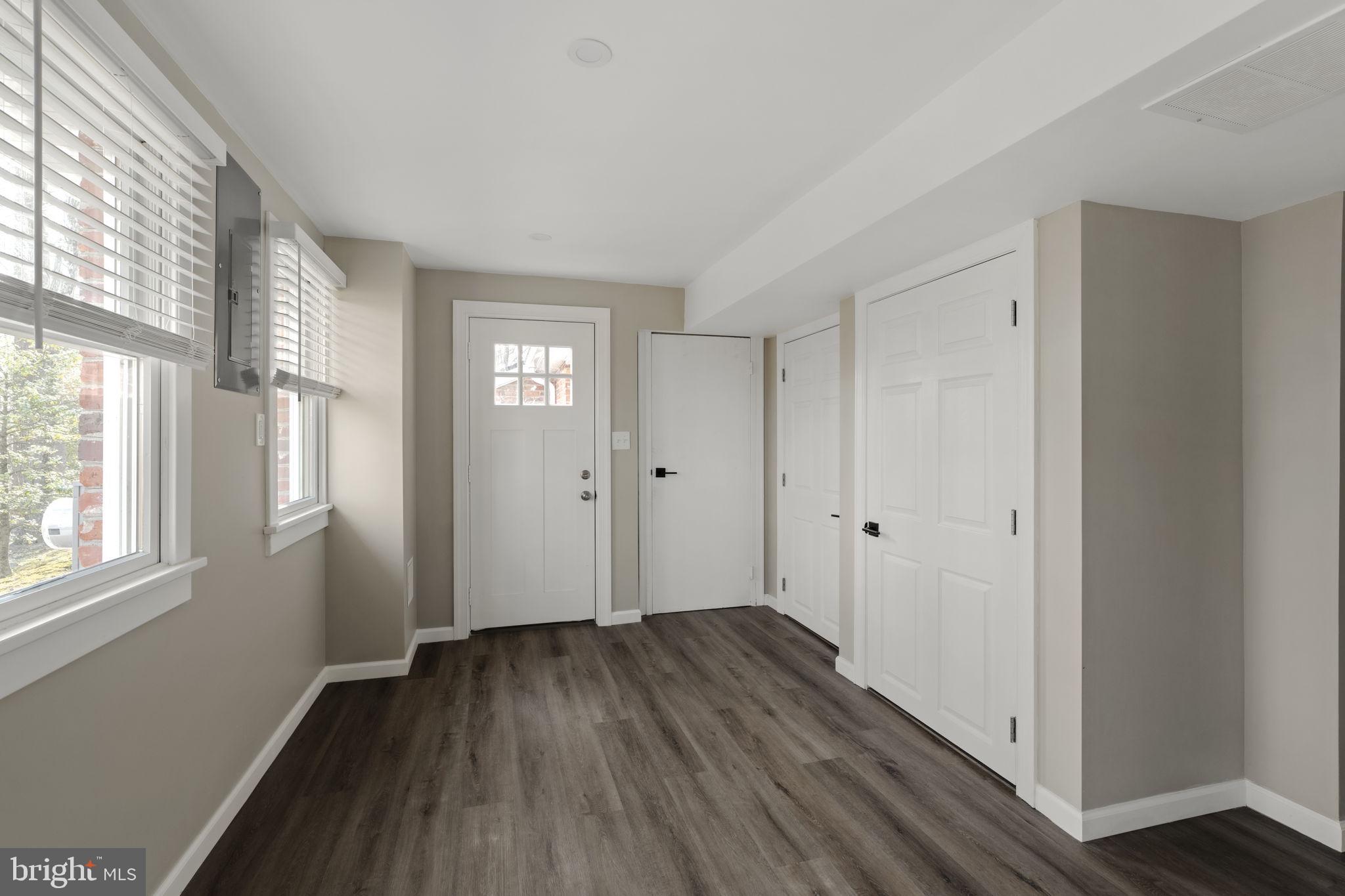 VALLEY FORGE MTN - Residential