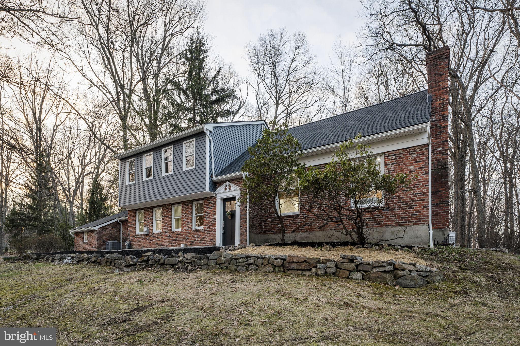 VALLEY FORGE MTN - Residential