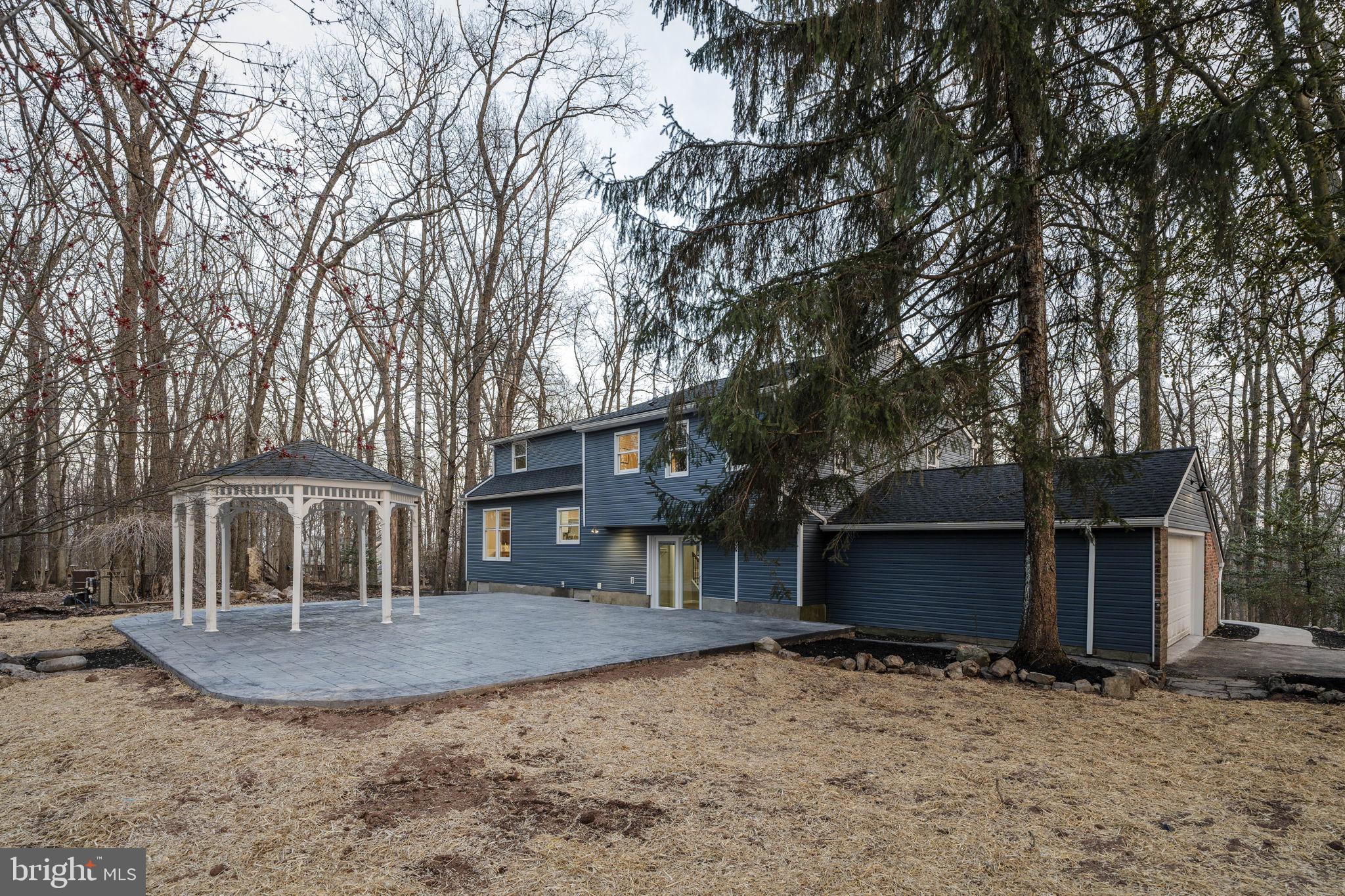 VALLEY FORGE MTN - Residential