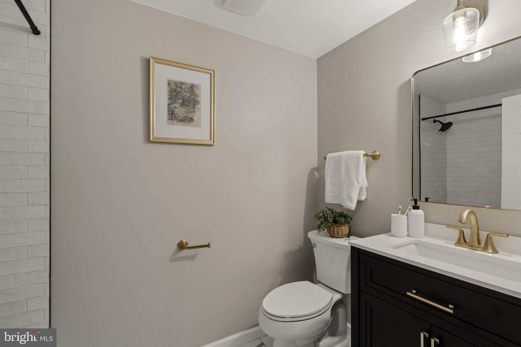 VALLEY FORGE MTN - Residential