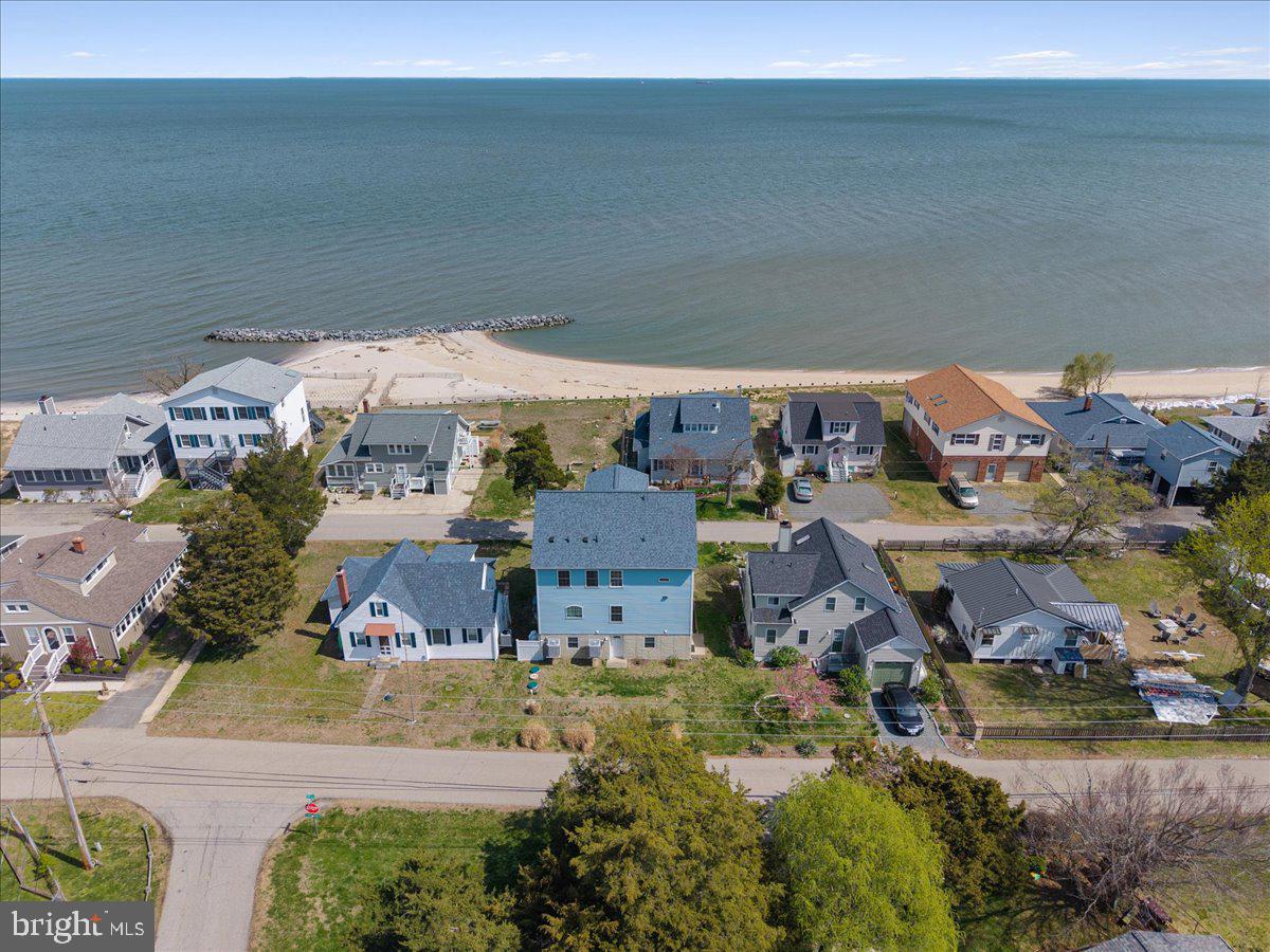 NEELD ESTATE - Residential