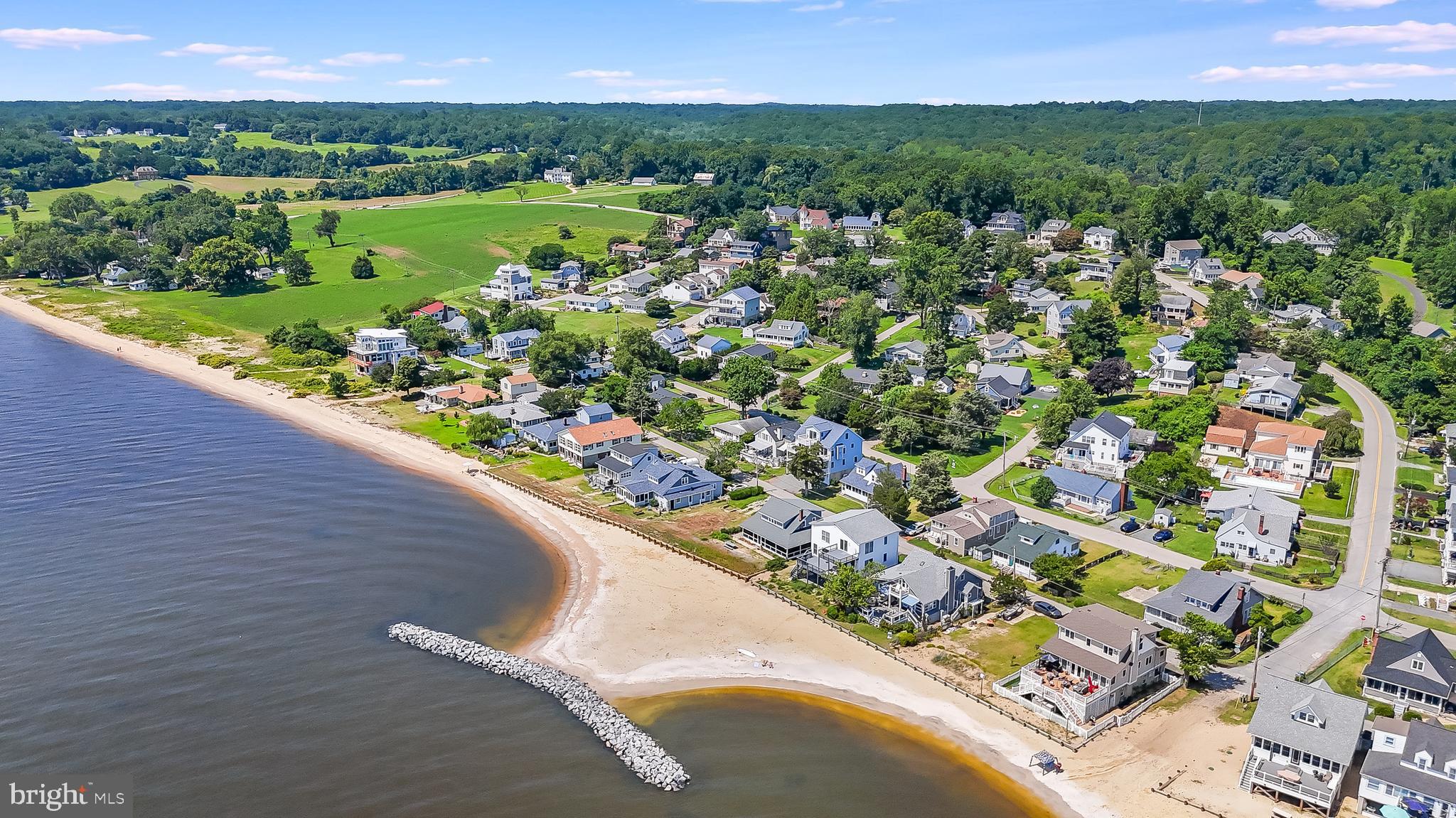 NEELD ESTATE - Residential