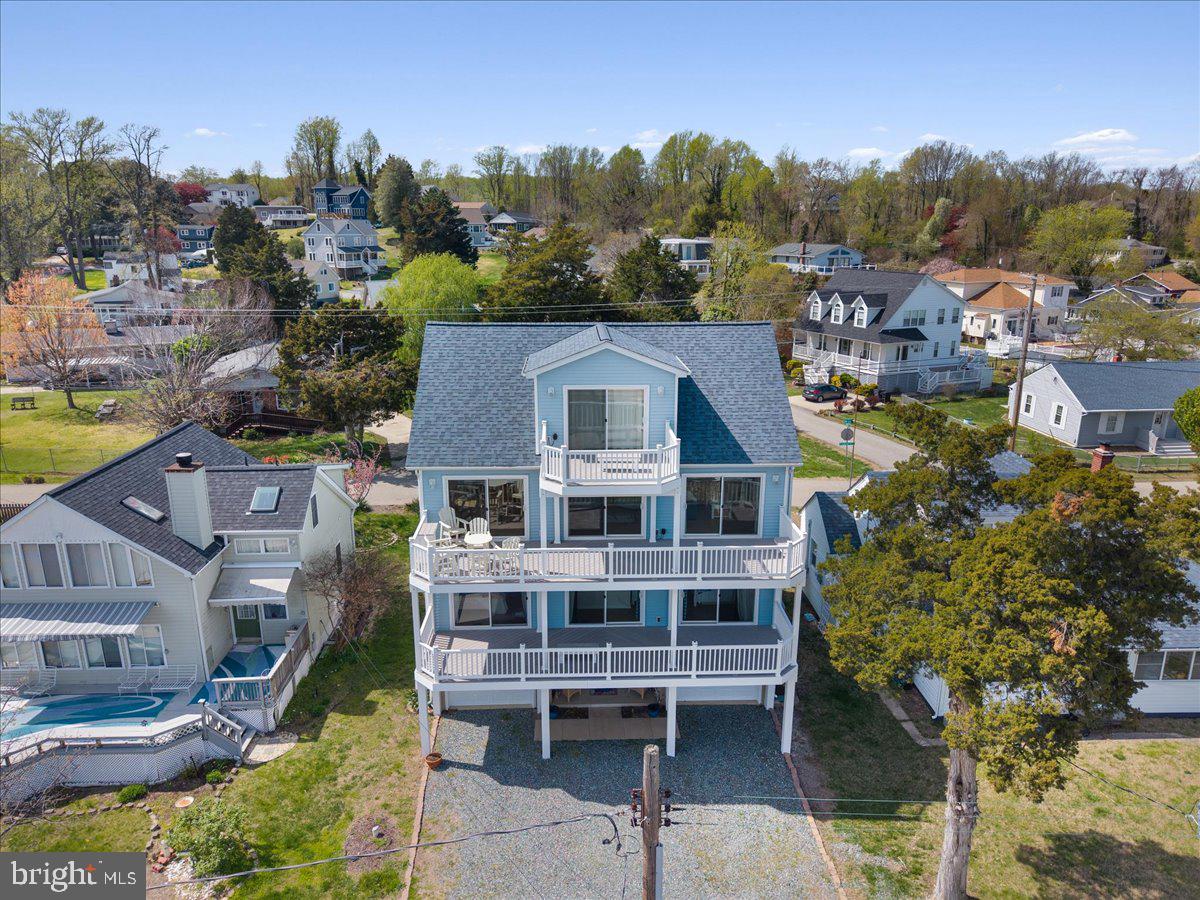 NEELD ESTATE - Residential