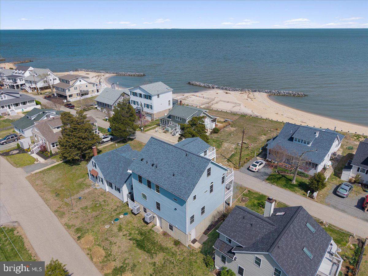 NEELD ESTATE - Residential