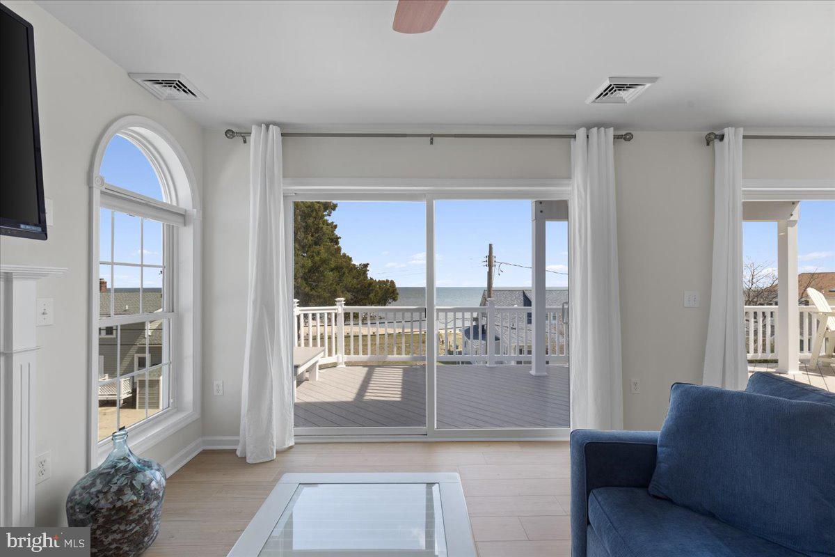 NEELD ESTATE - Residential