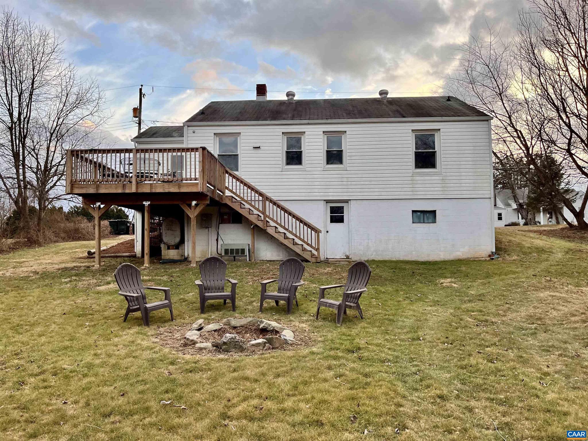 UNKNOWN - Residential Lease