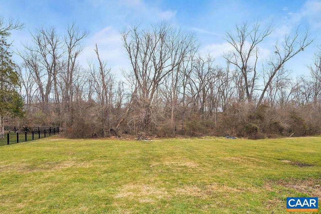 UNKNOWN - Residential Lease