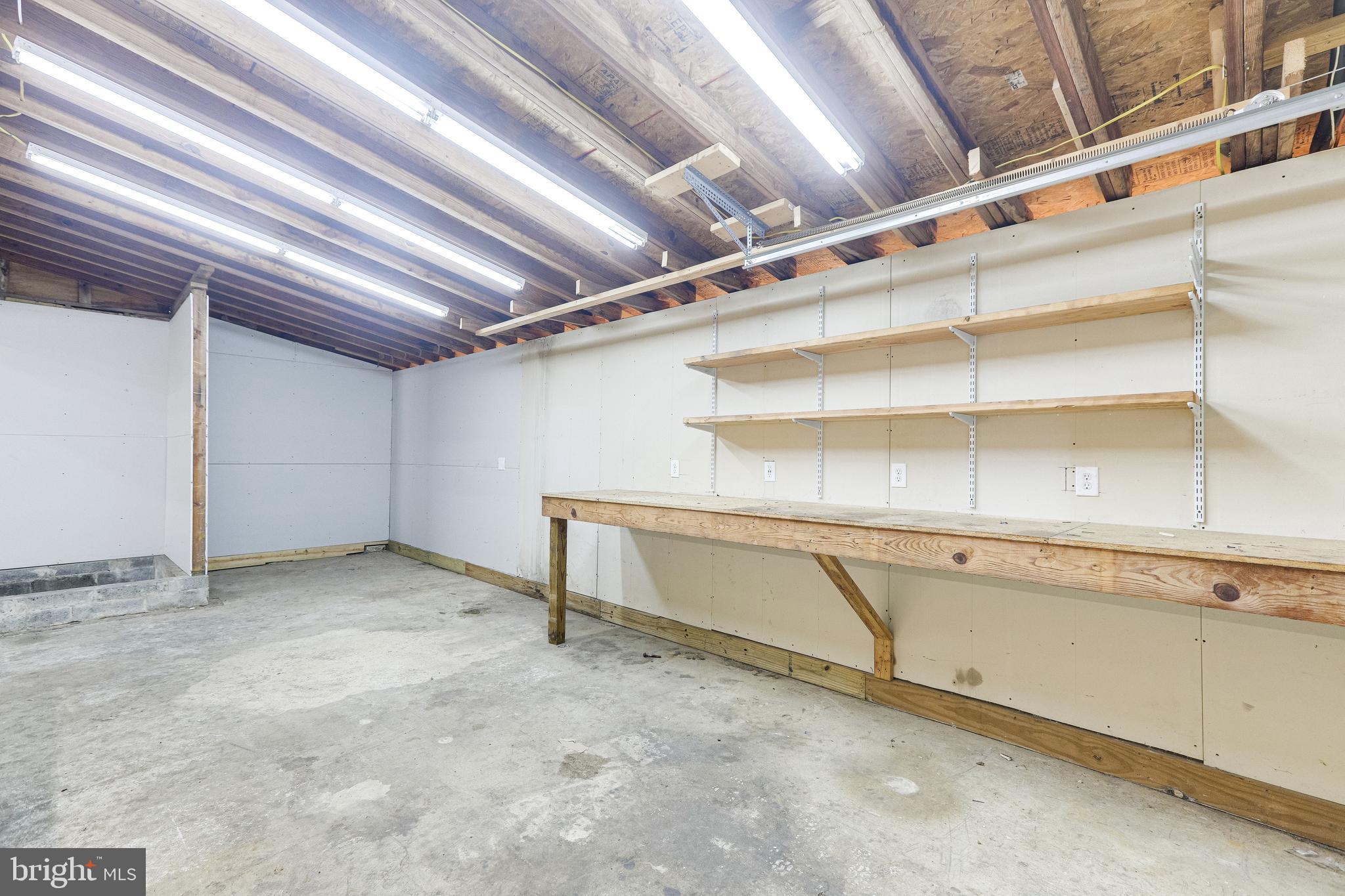 CLINTON VISTA - Residential