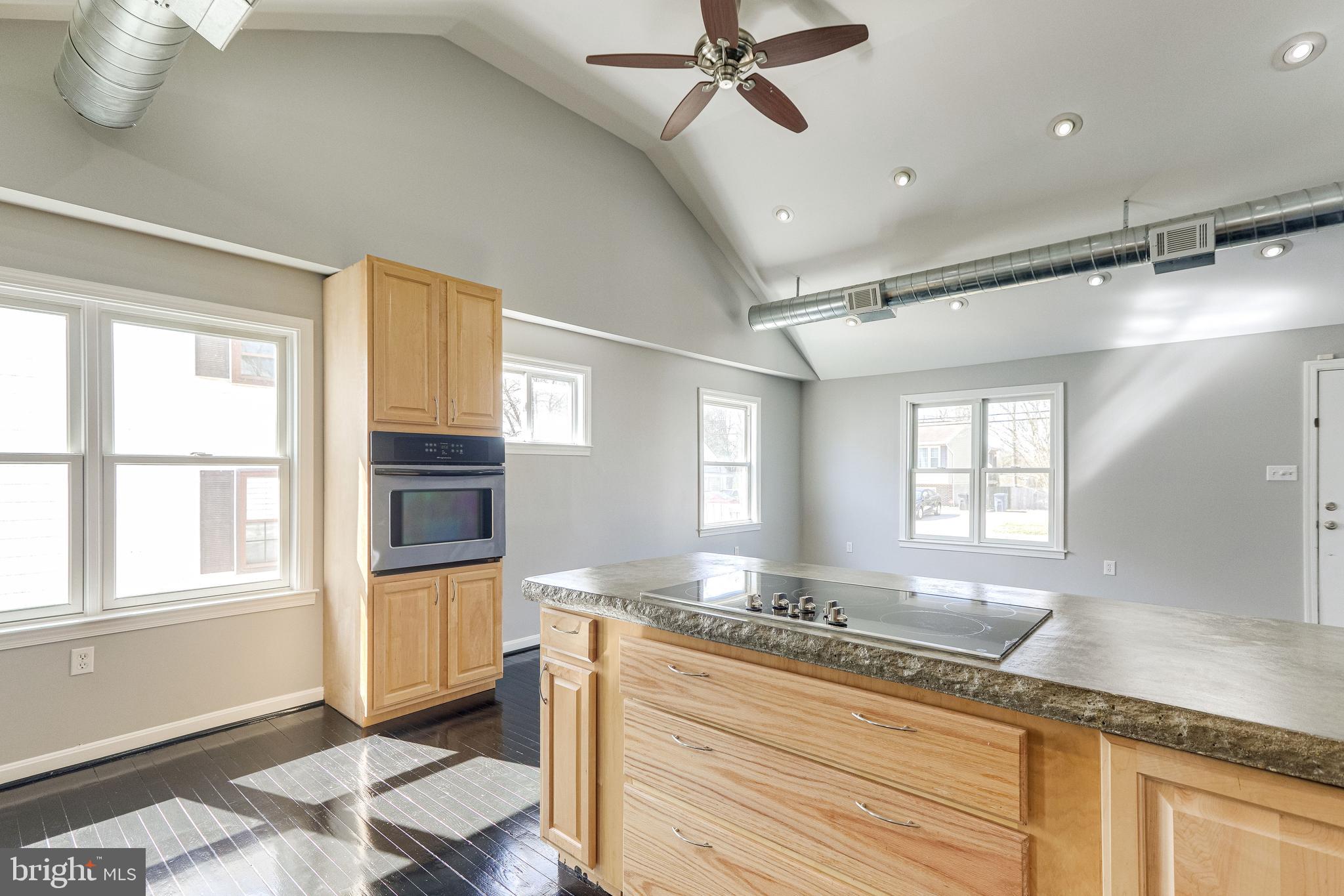 CLINTON VISTA - Residential