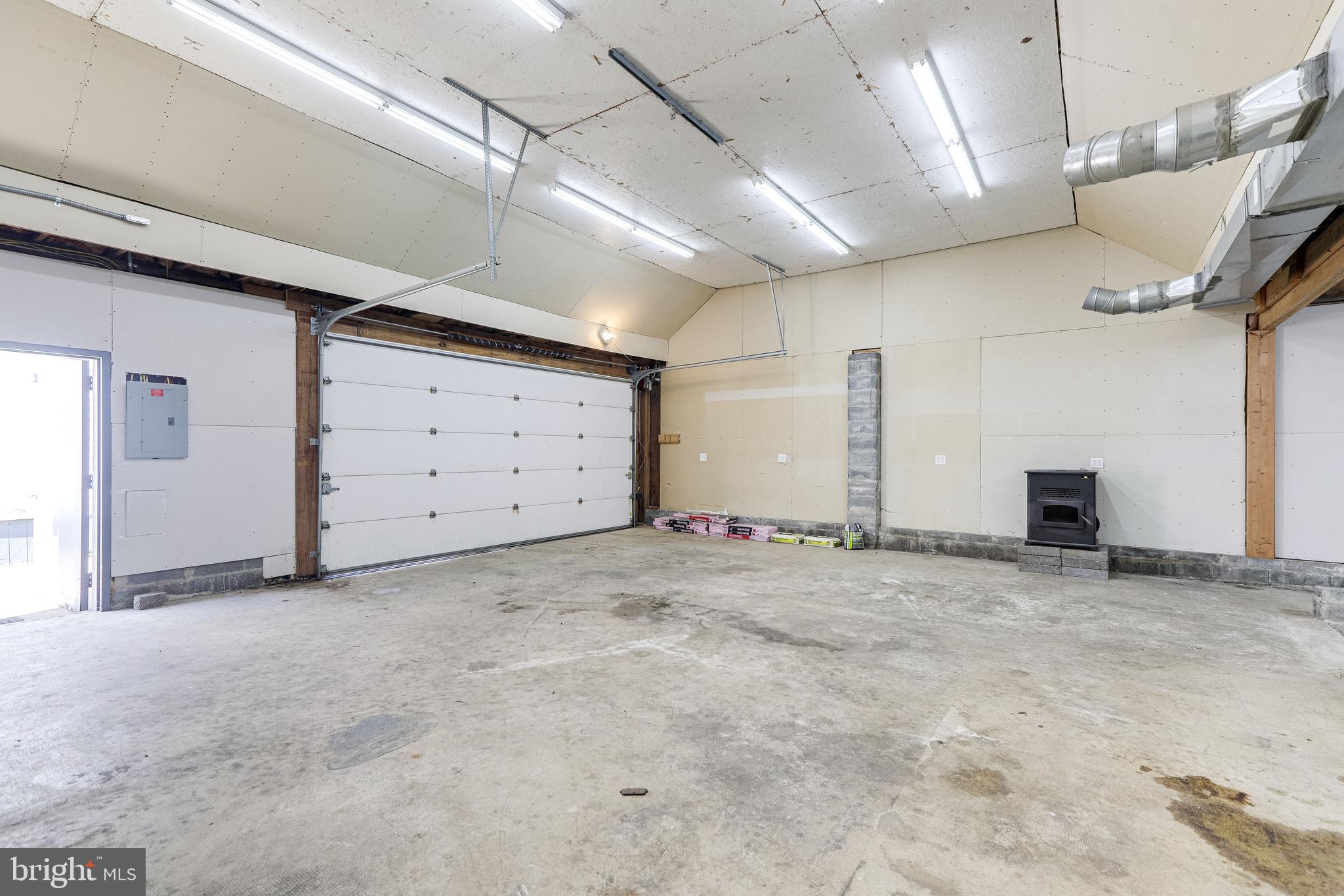 CLINTON VISTA - Residential