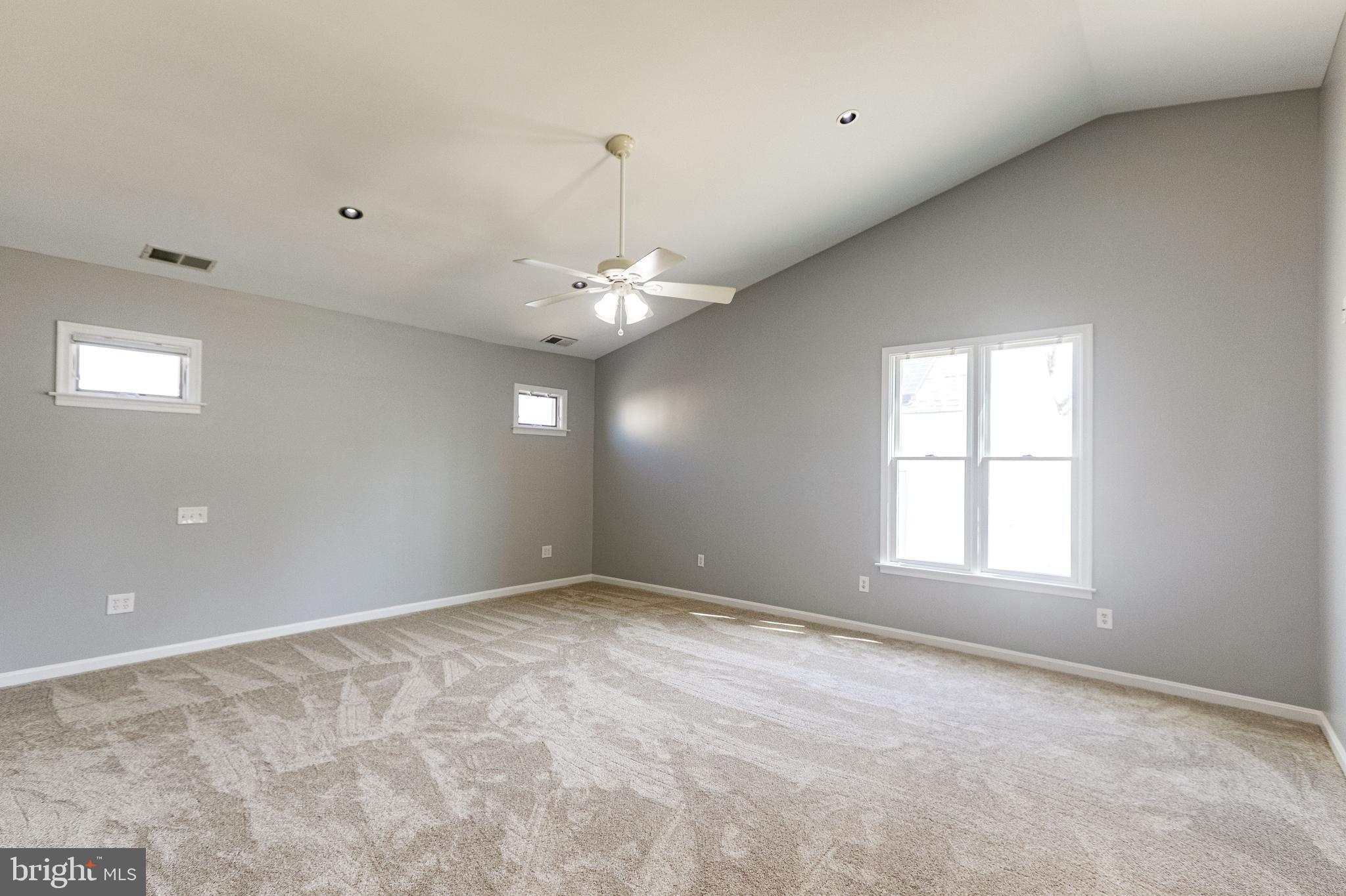 CLINTON VISTA - Residential