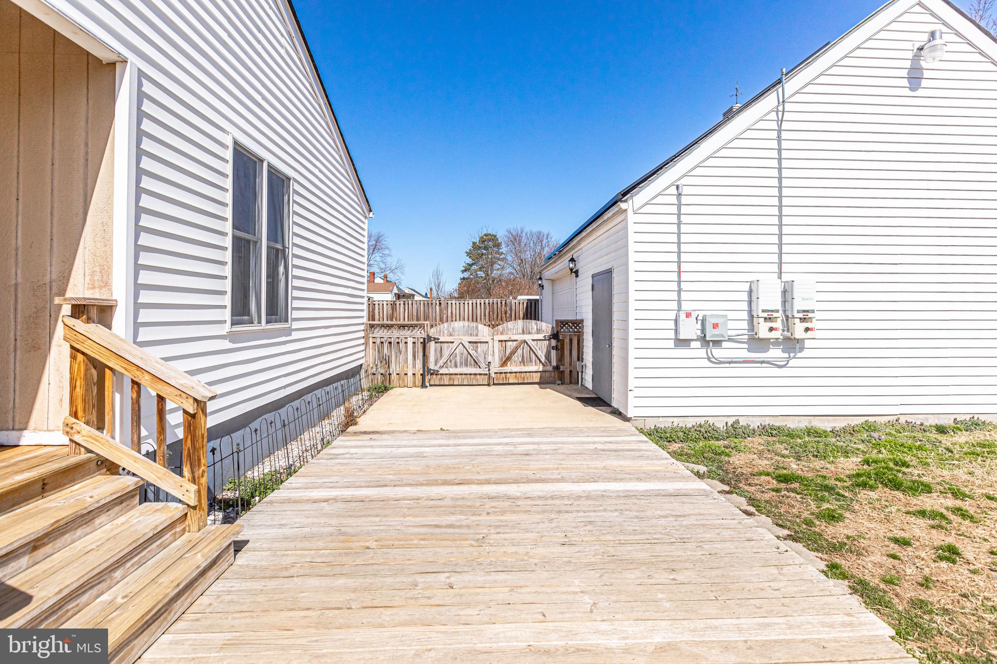 CLINTON VISTA - Residential