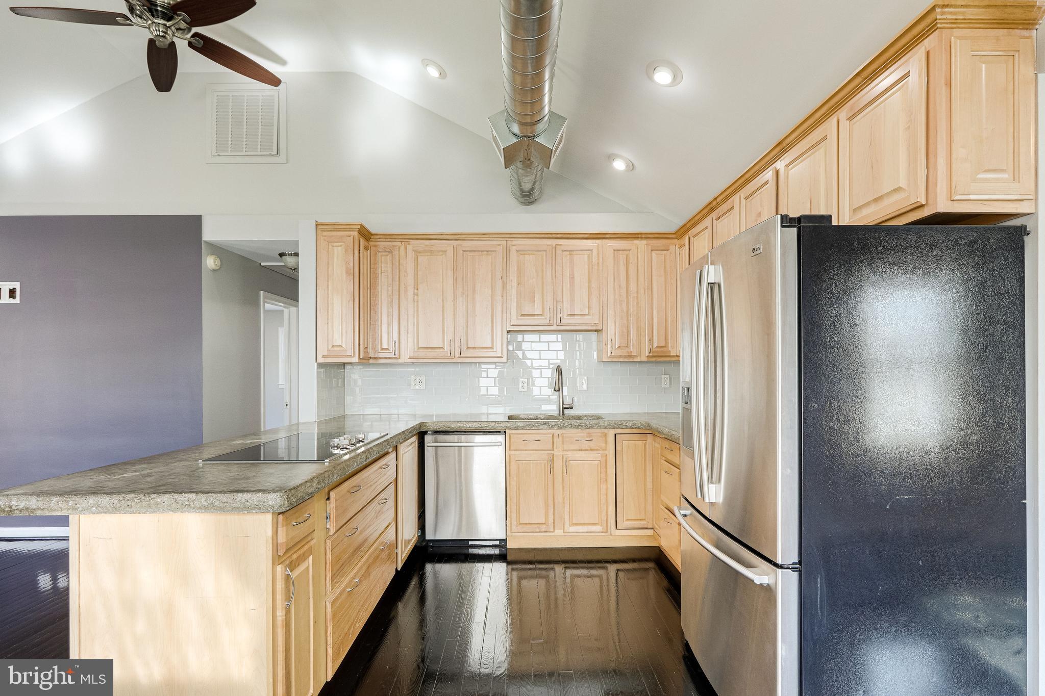 CLINTON VISTA - Residential