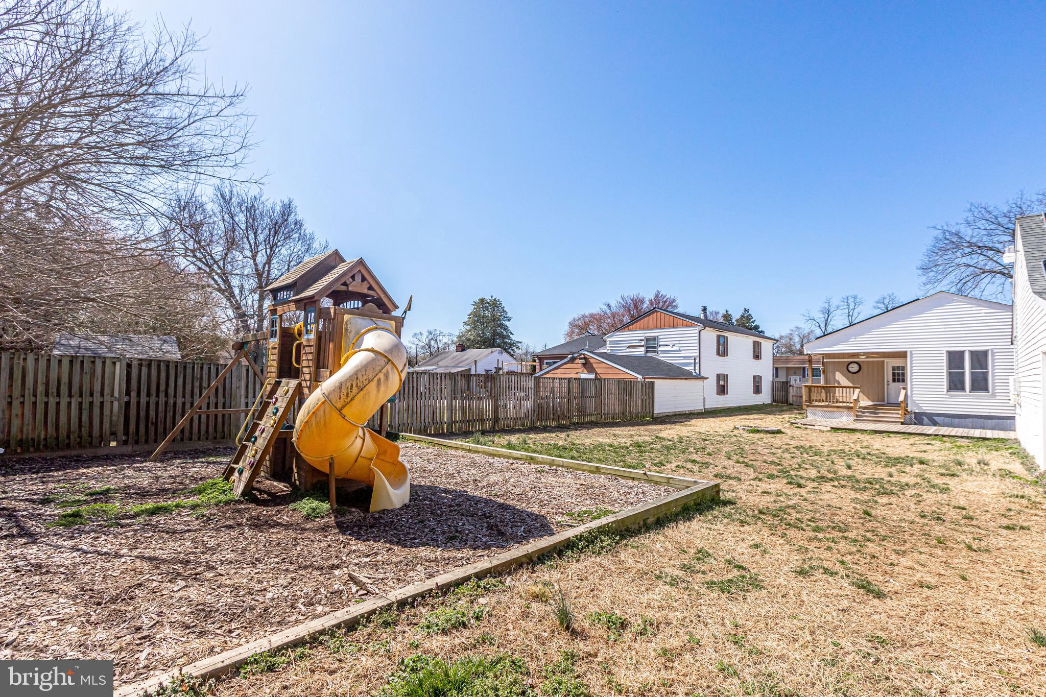 CLINTON VISTA - Residential