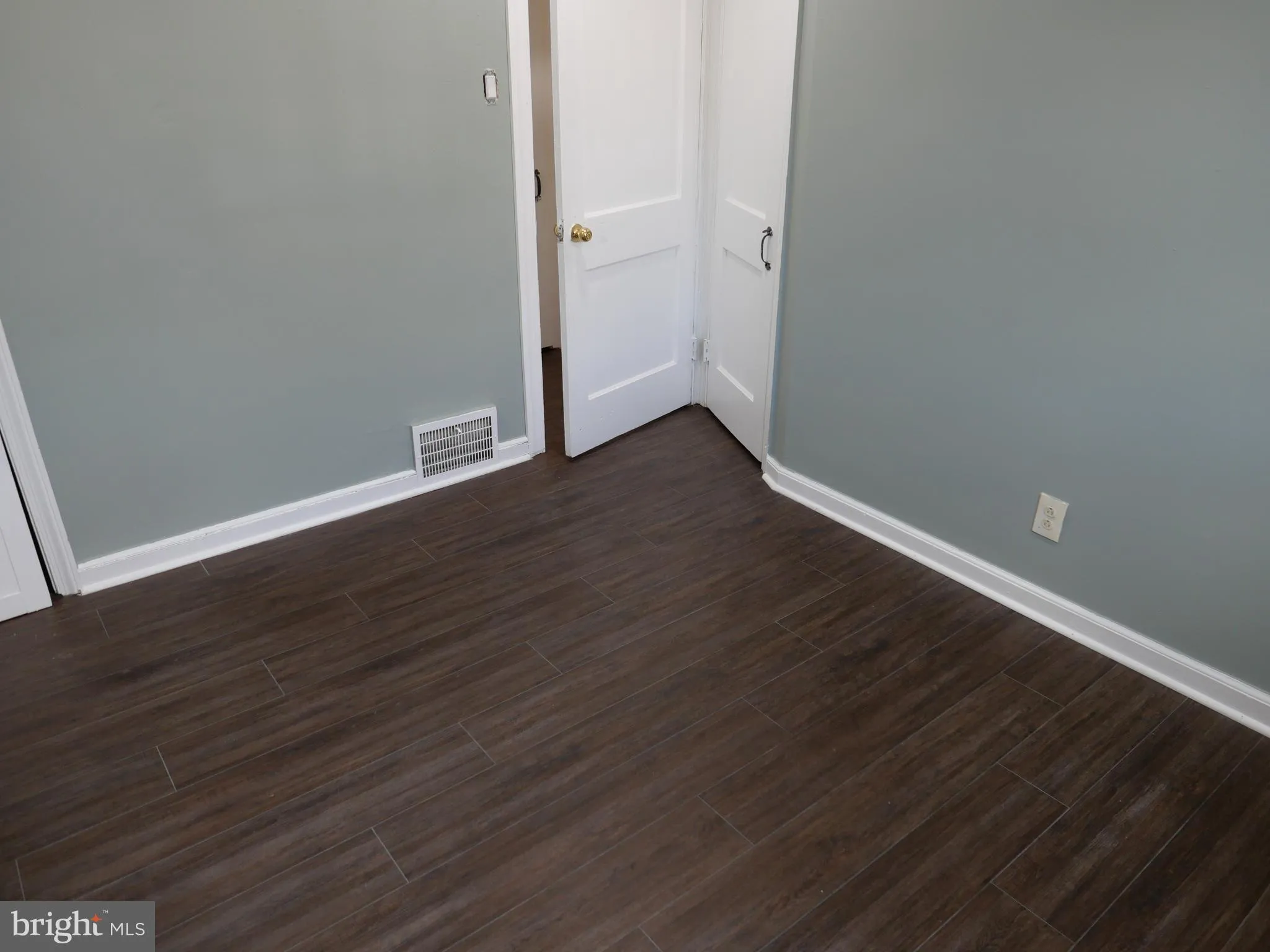 Upper Darby, Pennsylvania 19082, United States, 3 Bedrooms Bedrooms, ,2 BathroomsBathrooms,Residential,Pending,4855