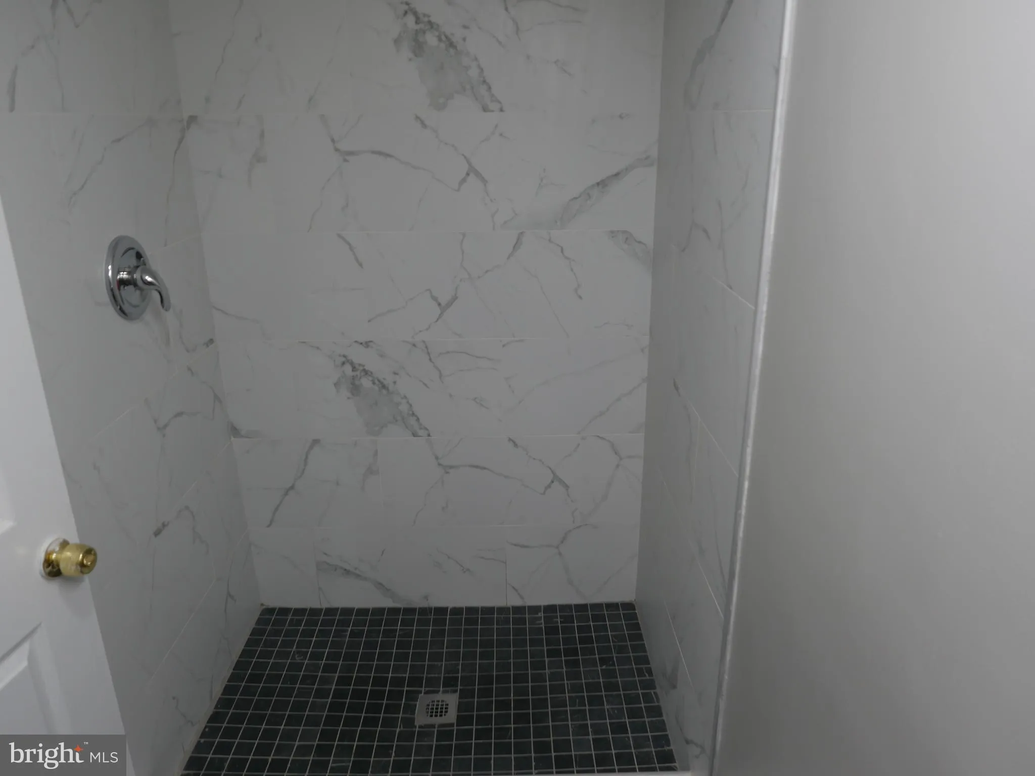 Upper Darby, Pennsylvania 19082, United States, 3 Bedrooms Bedrooms, ,2 BathroomsBathrooms,Residential,Pending,4855