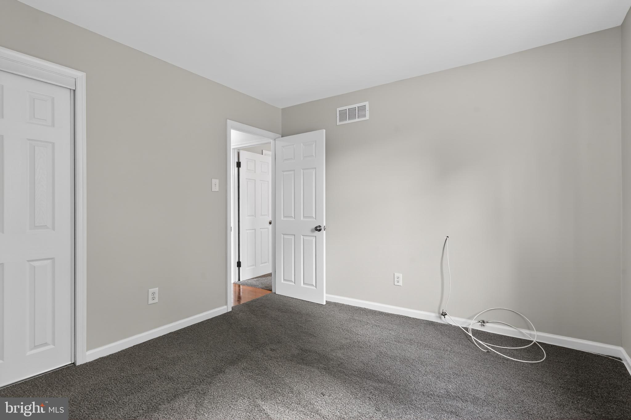SOMERTON - Residential