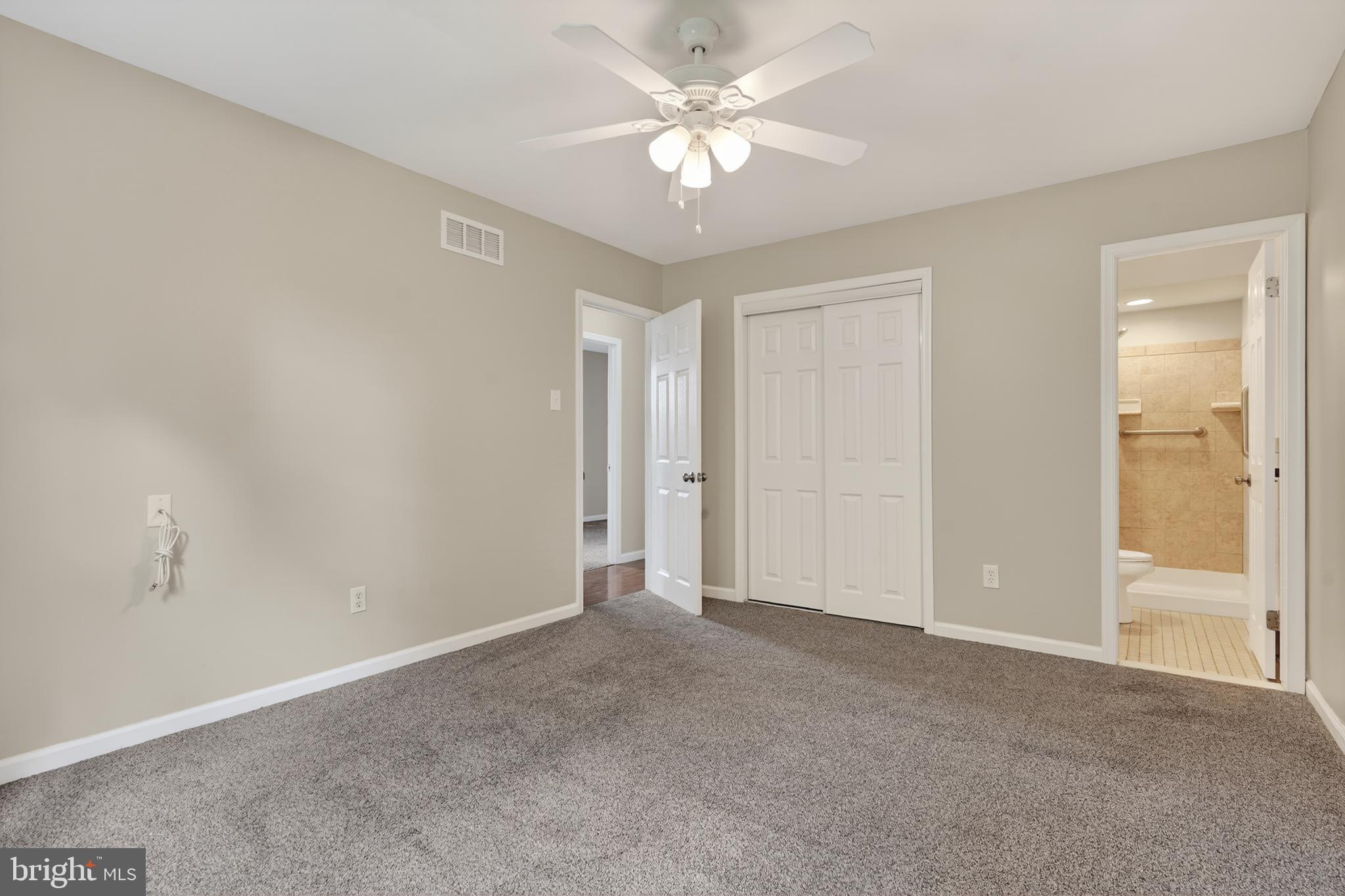 SOMERTON - Residential
