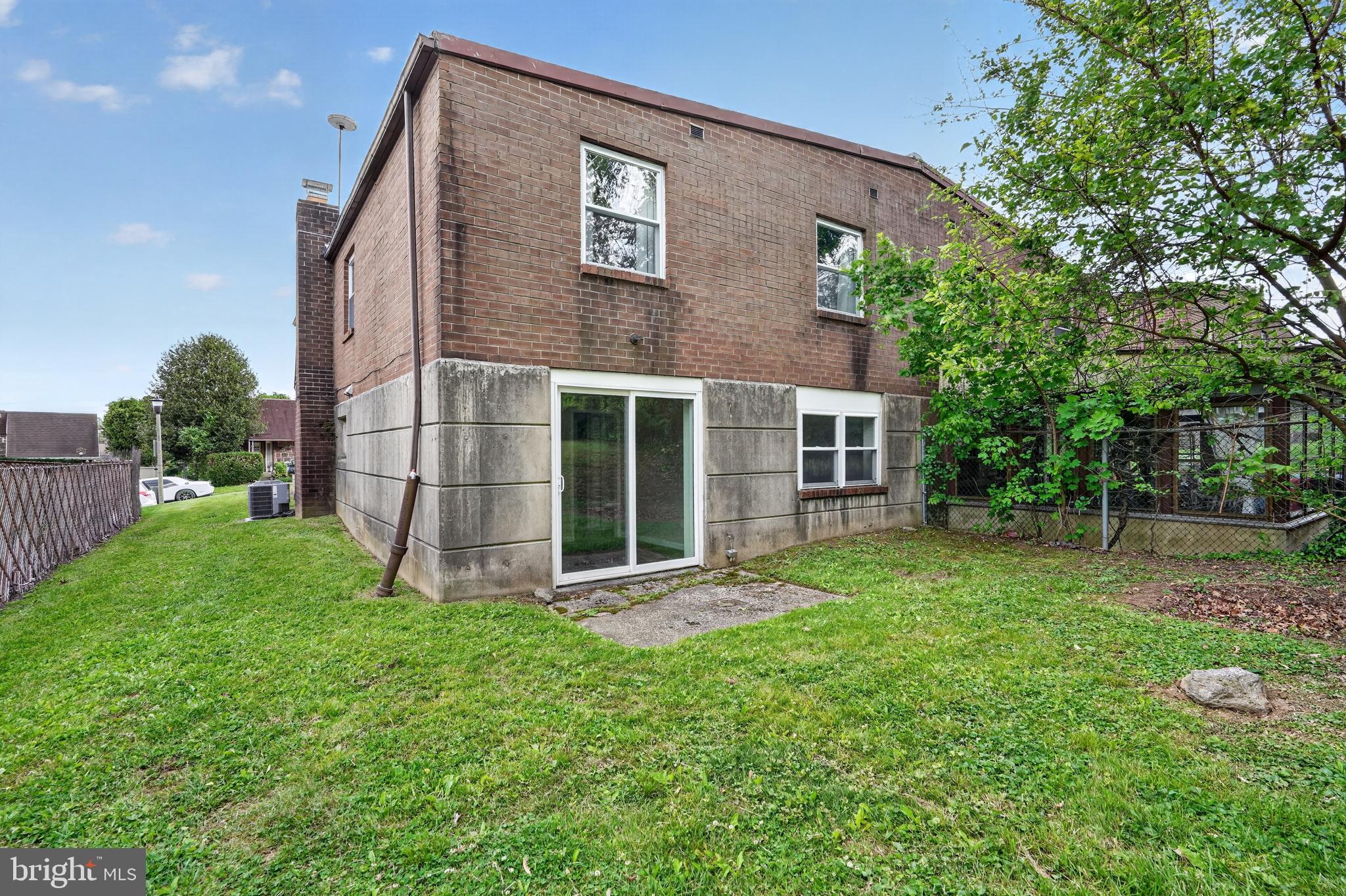 SOMERTON - Residential