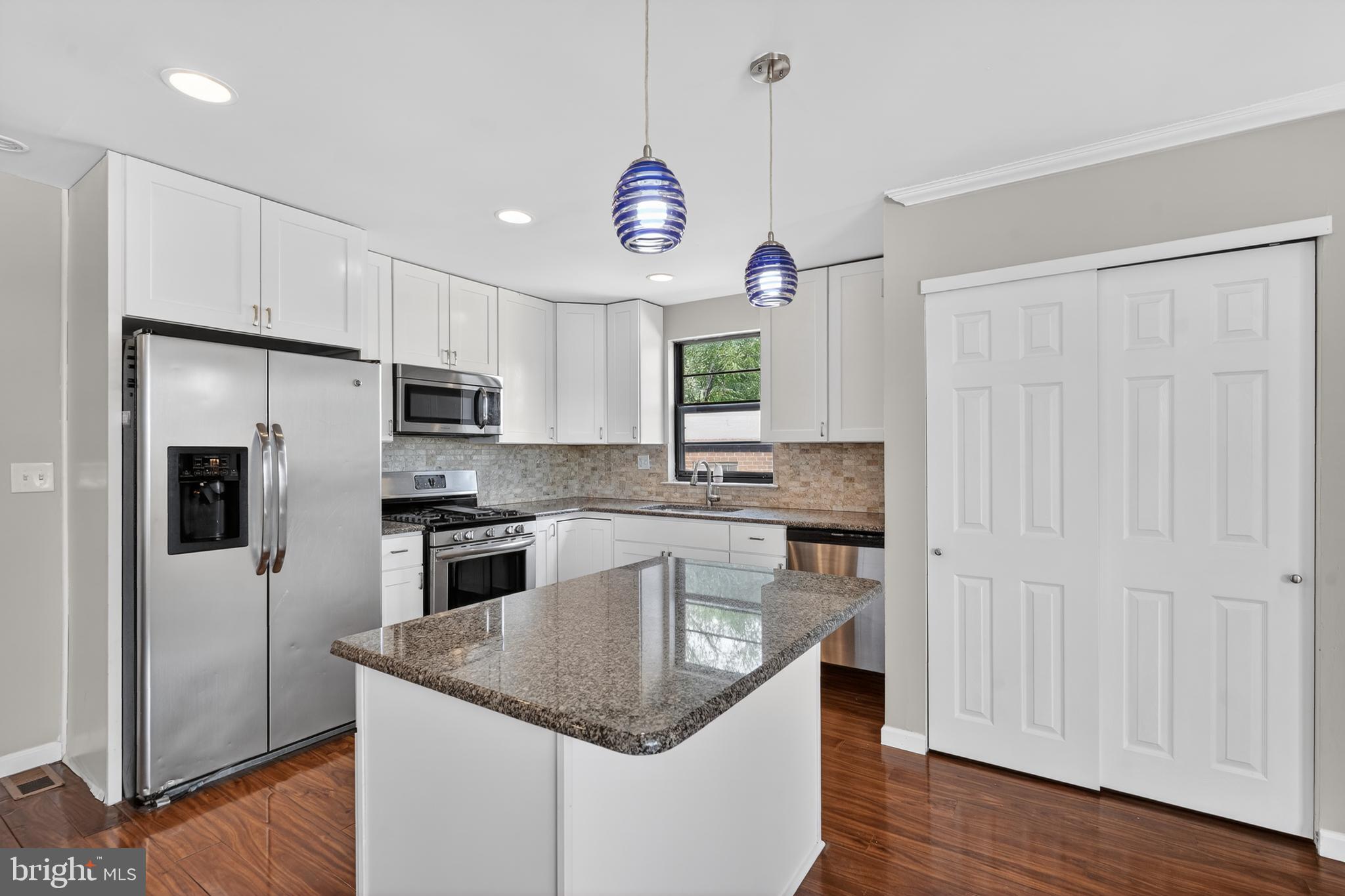 SOMERTON - Residential