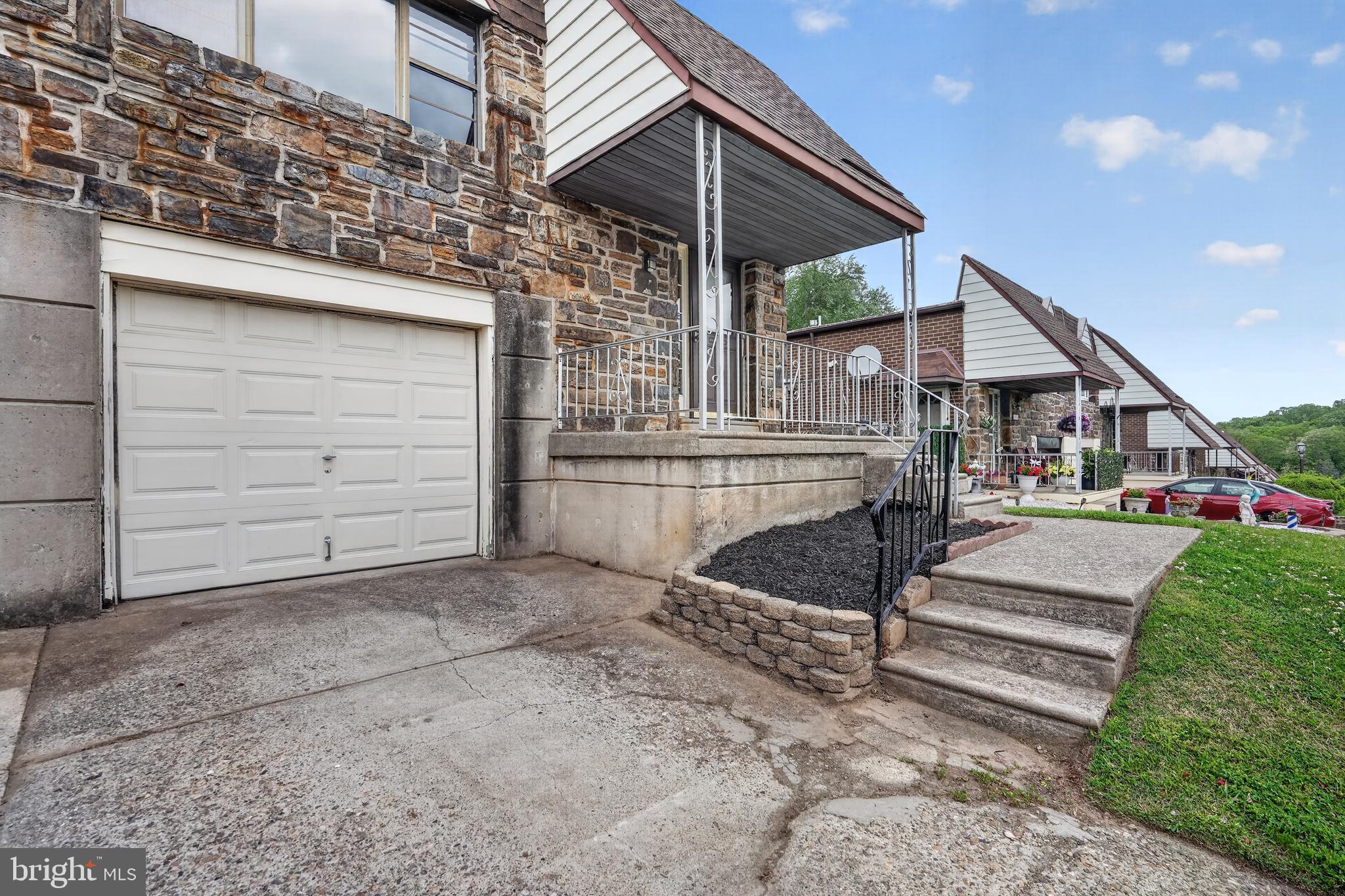 SOMERTON - Residential