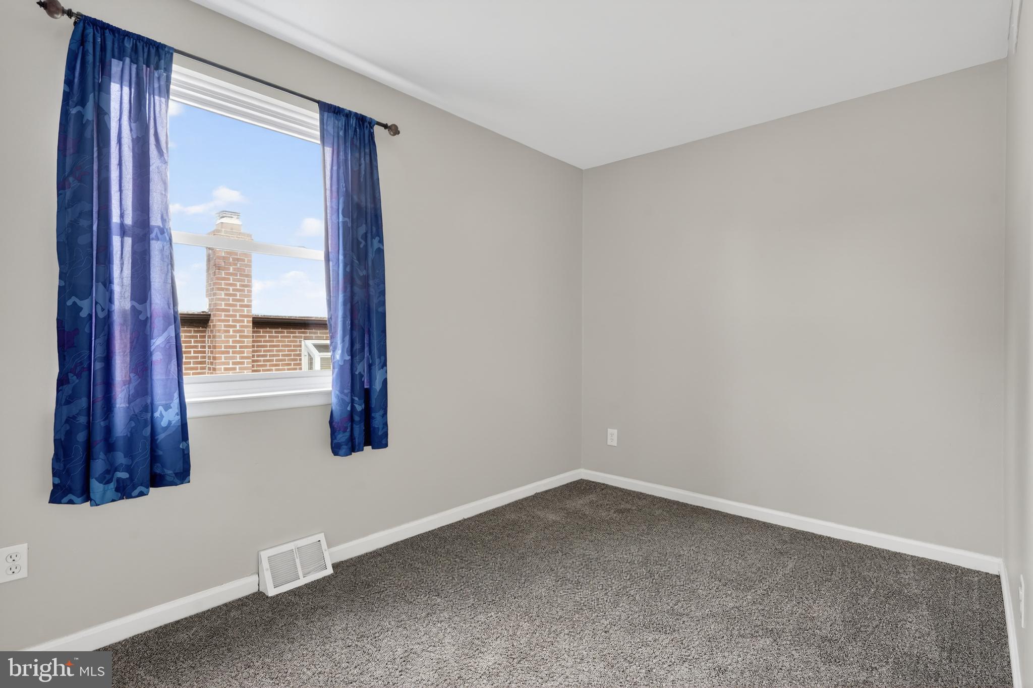 SOMERTON - Residential