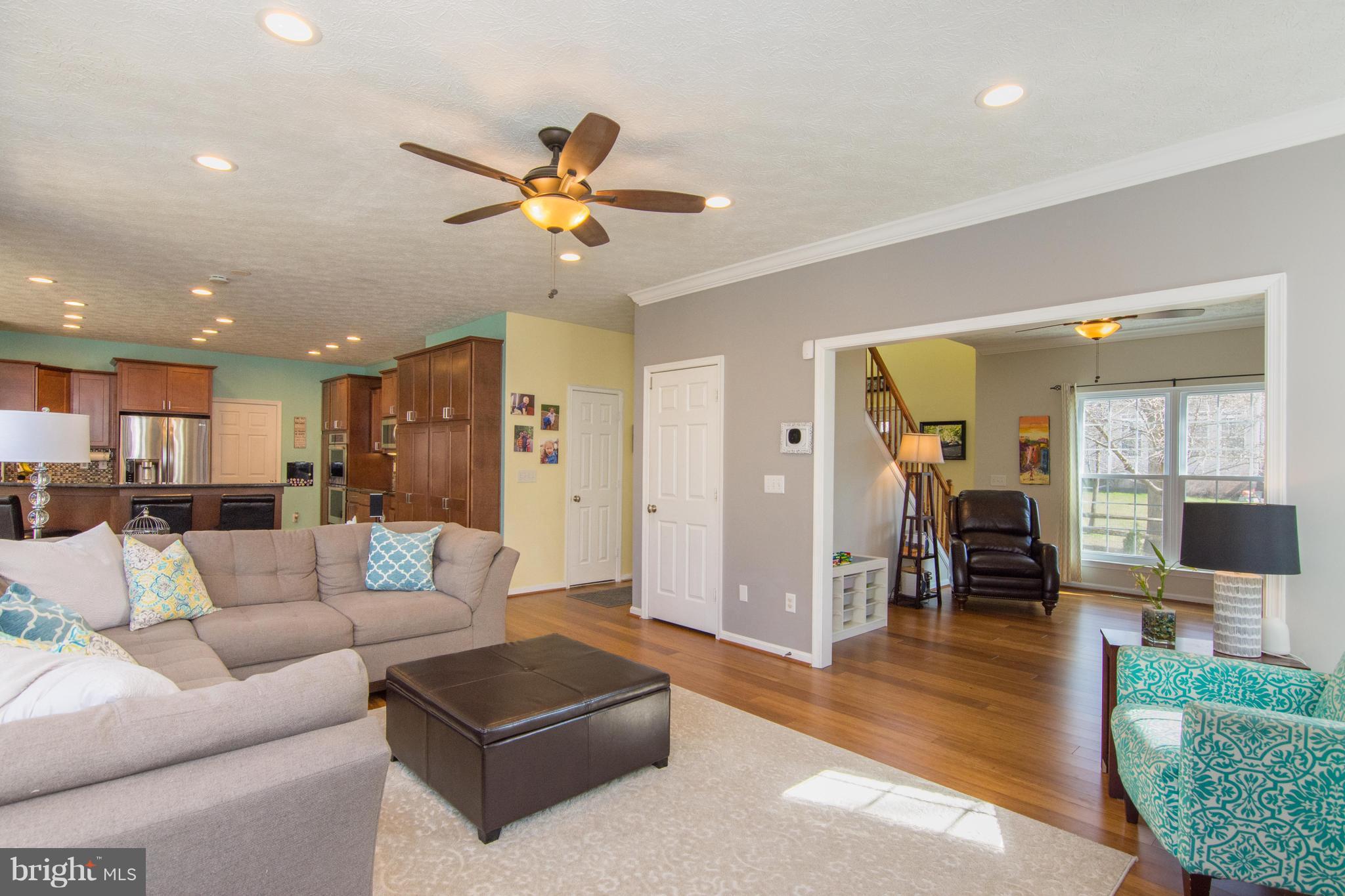 WILLOW RUN - Residential