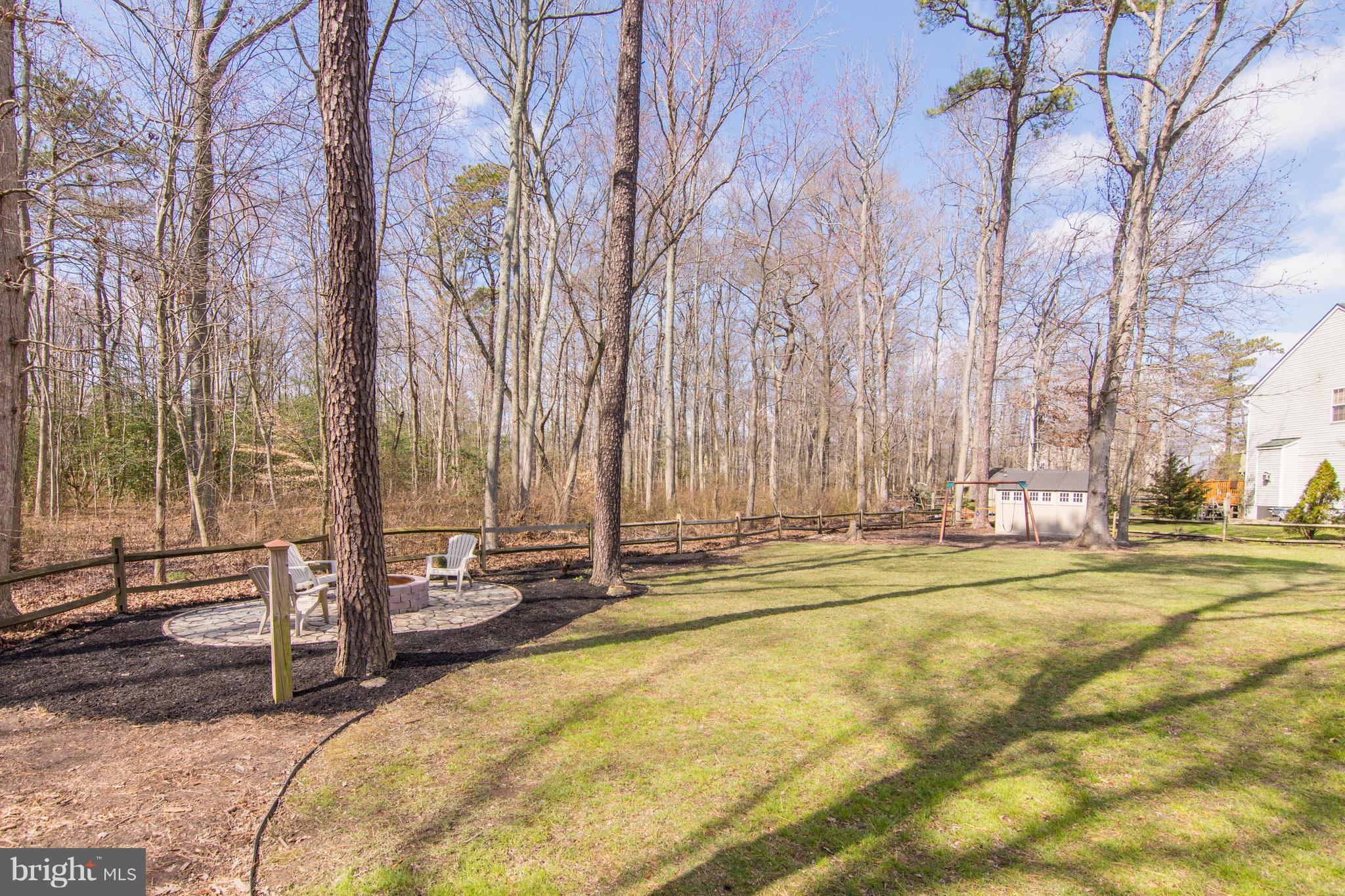 WILLOW RUN - Residential