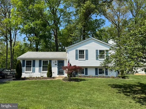 10109 Peanut Mill Drive, Gaithersburg, MD MLS: MDMC2178628