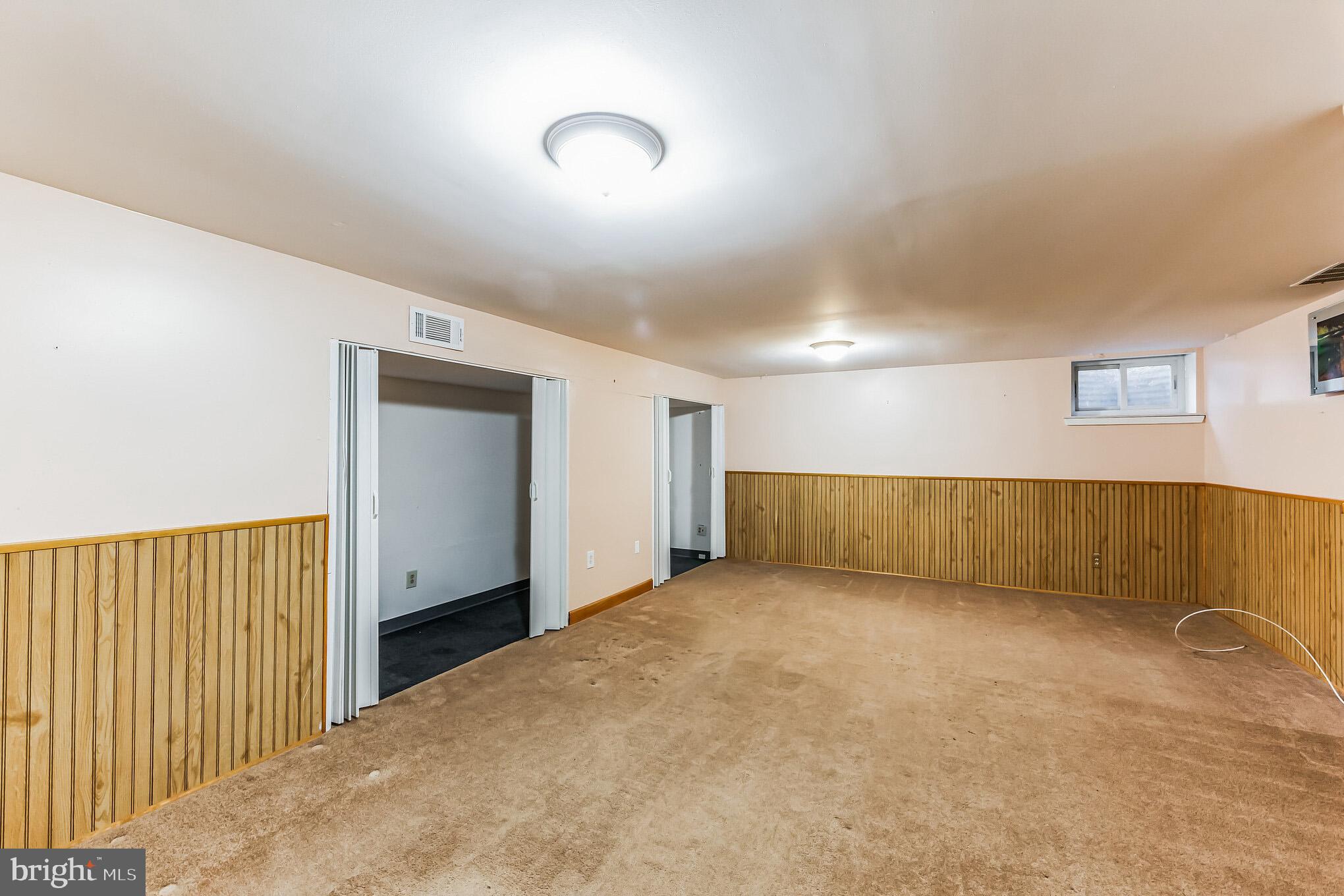 WESTON VILLAGE - Residential