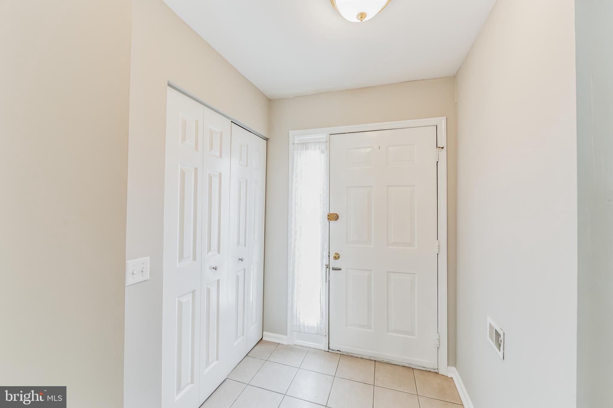 WESTON VILLAGE - Residential